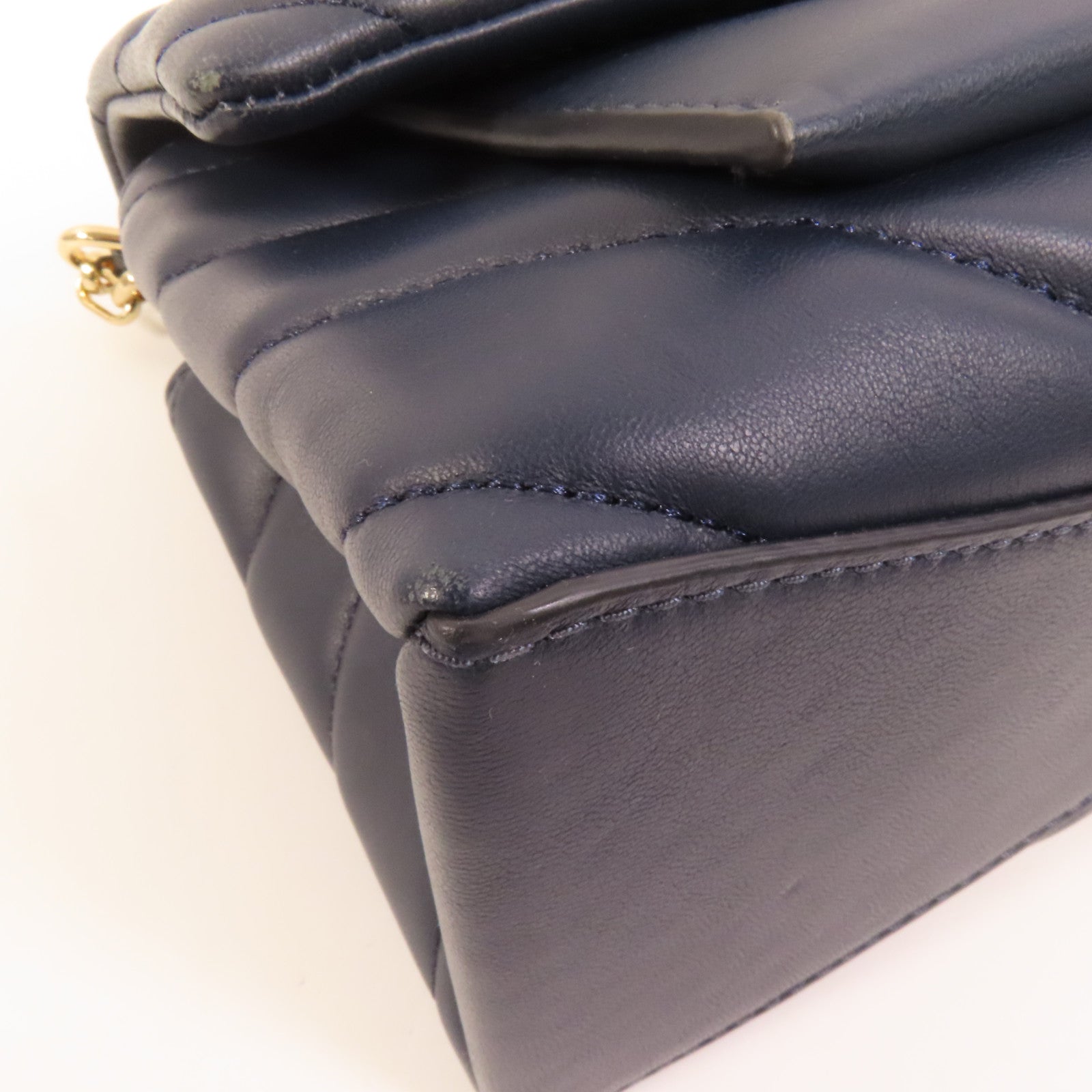Michael Kors 牛皮皮革Chain Shoulder金扣肩背袋
