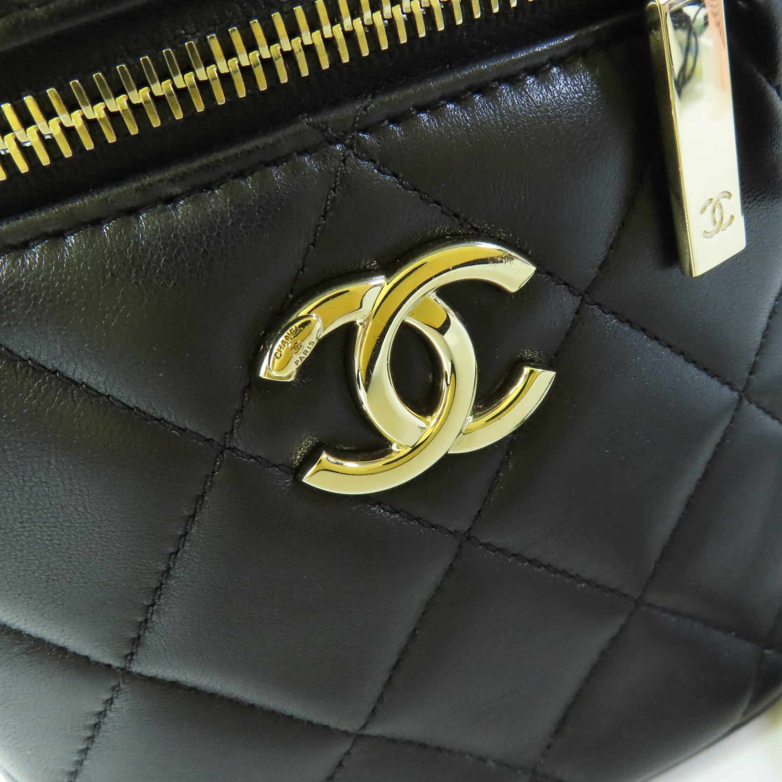 CHANEL CC GHW Trendy CC Vanity Case 2 Way Shoulder Bag Lambskin Leather Black