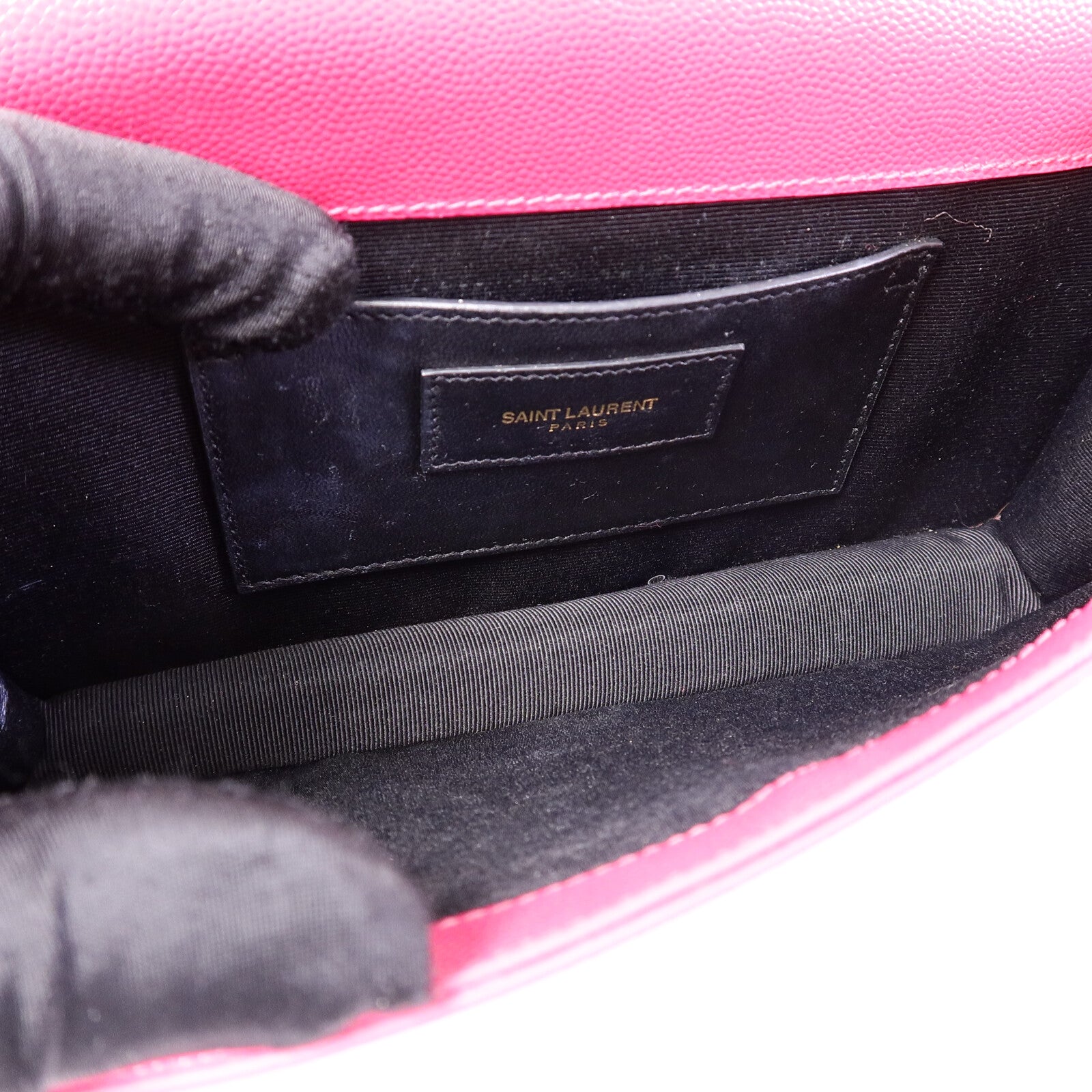SAINT LAURENT 牛皮皮革Cassandre Clutch手拿包