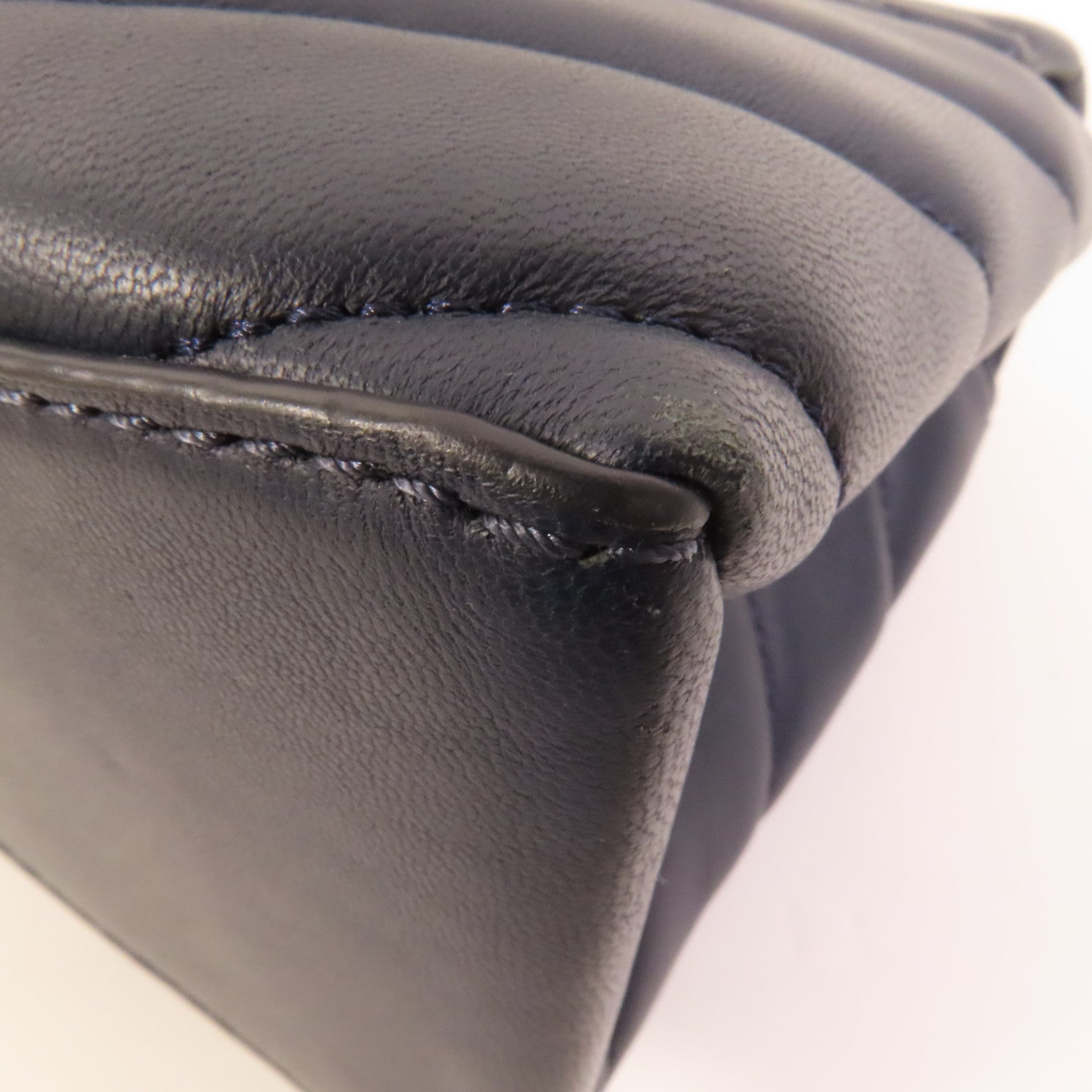 Michael Kors 牛皮皮革Chain Shoulder金扣肩背袋