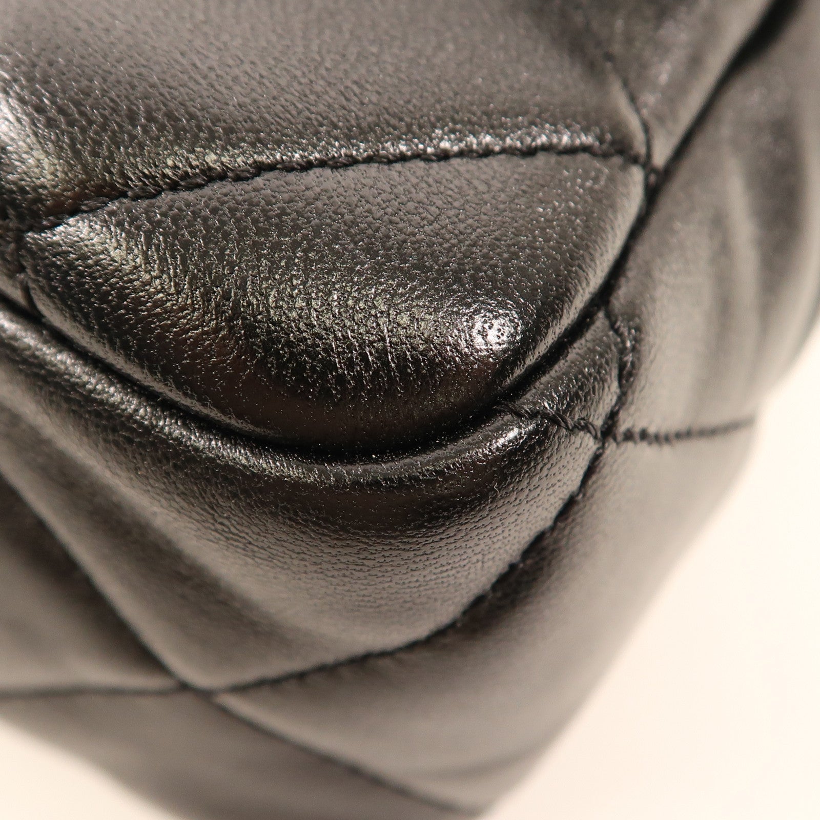 CHANEL 牛皮皮革Chain Shoulder Bag金扣鏈帶肩背袋
