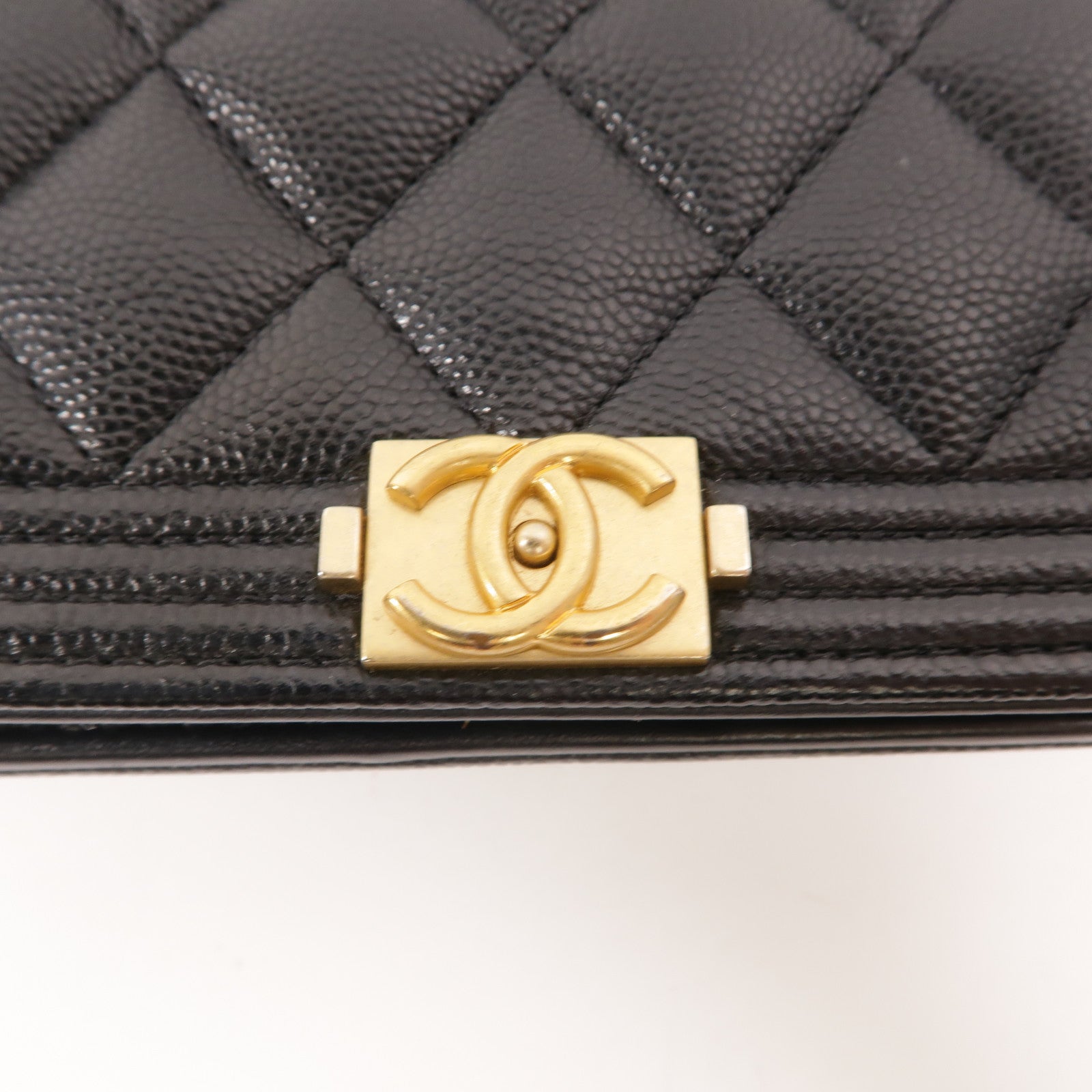 CHANEL 牛皮皮革Boy Wallet On Chain鏈帶肩背袋