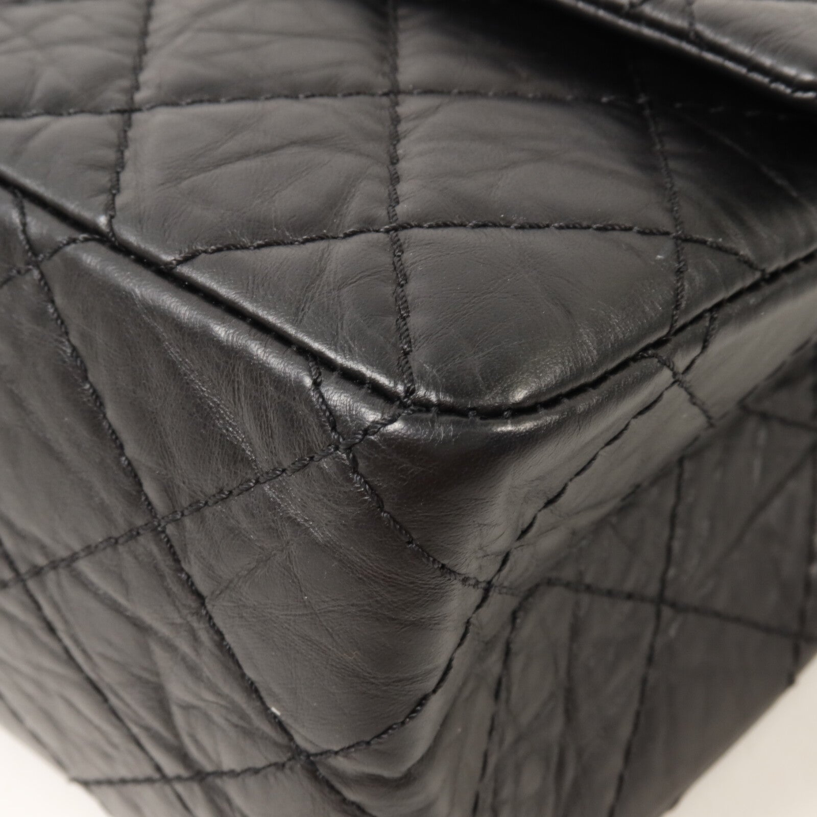 CHANEL 牛皮皮革2.55 Medium鏈帶肩背袋