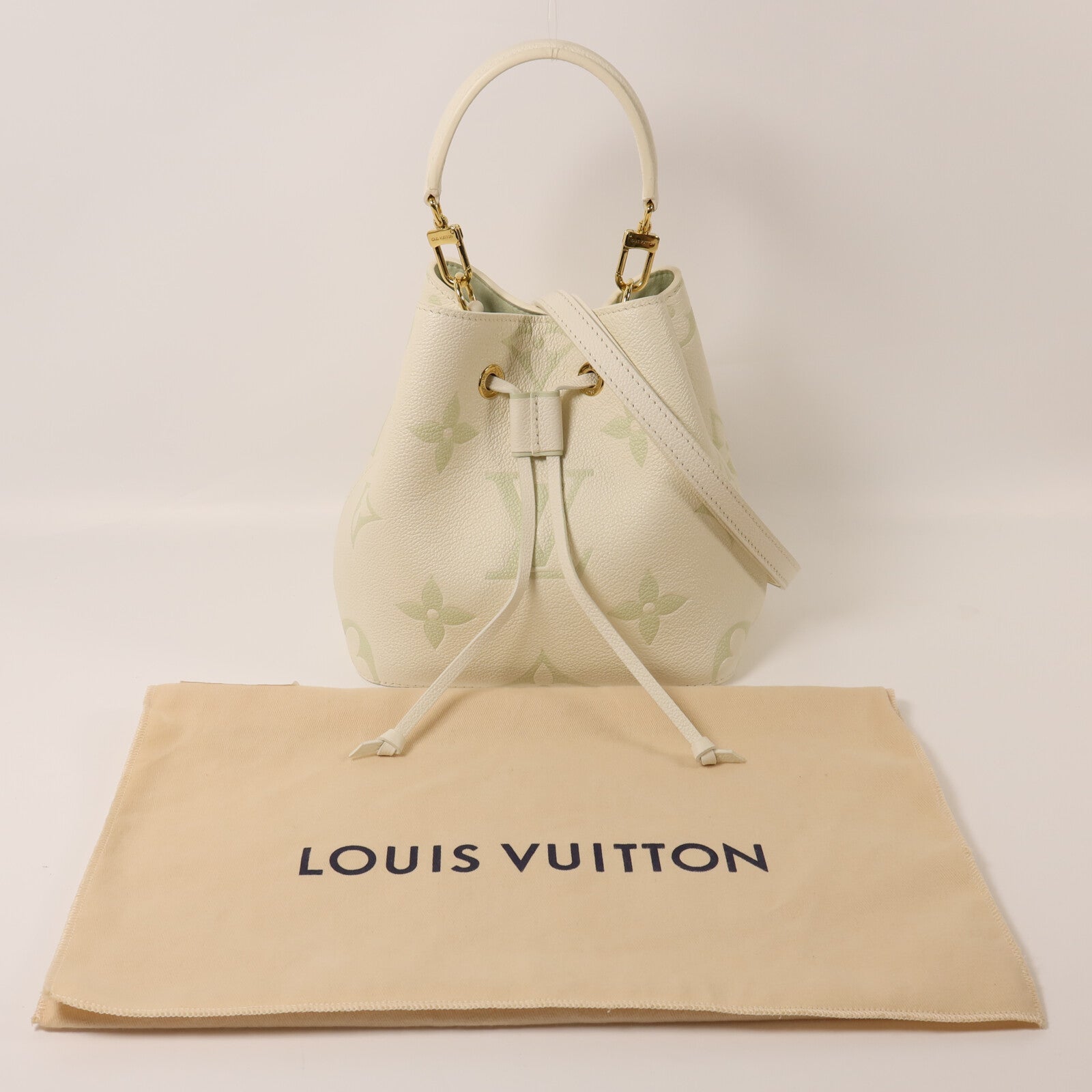 LOUIS VUITTON Monogram Empreinte Giant NeoNoe BB金扣手挽肩背兩用袋