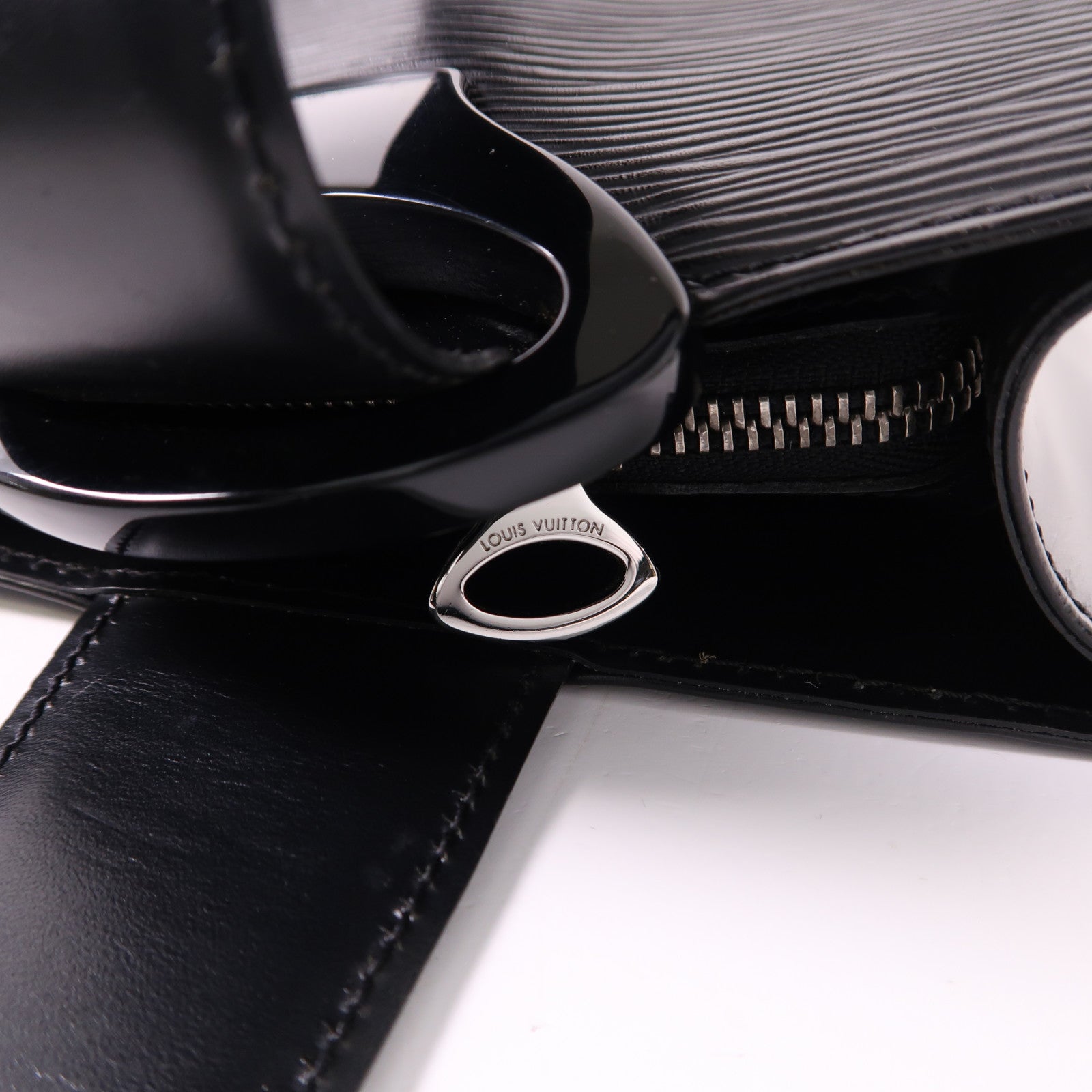 LOUIS VUITTON Epi Gemeaux銀扣肩背袋