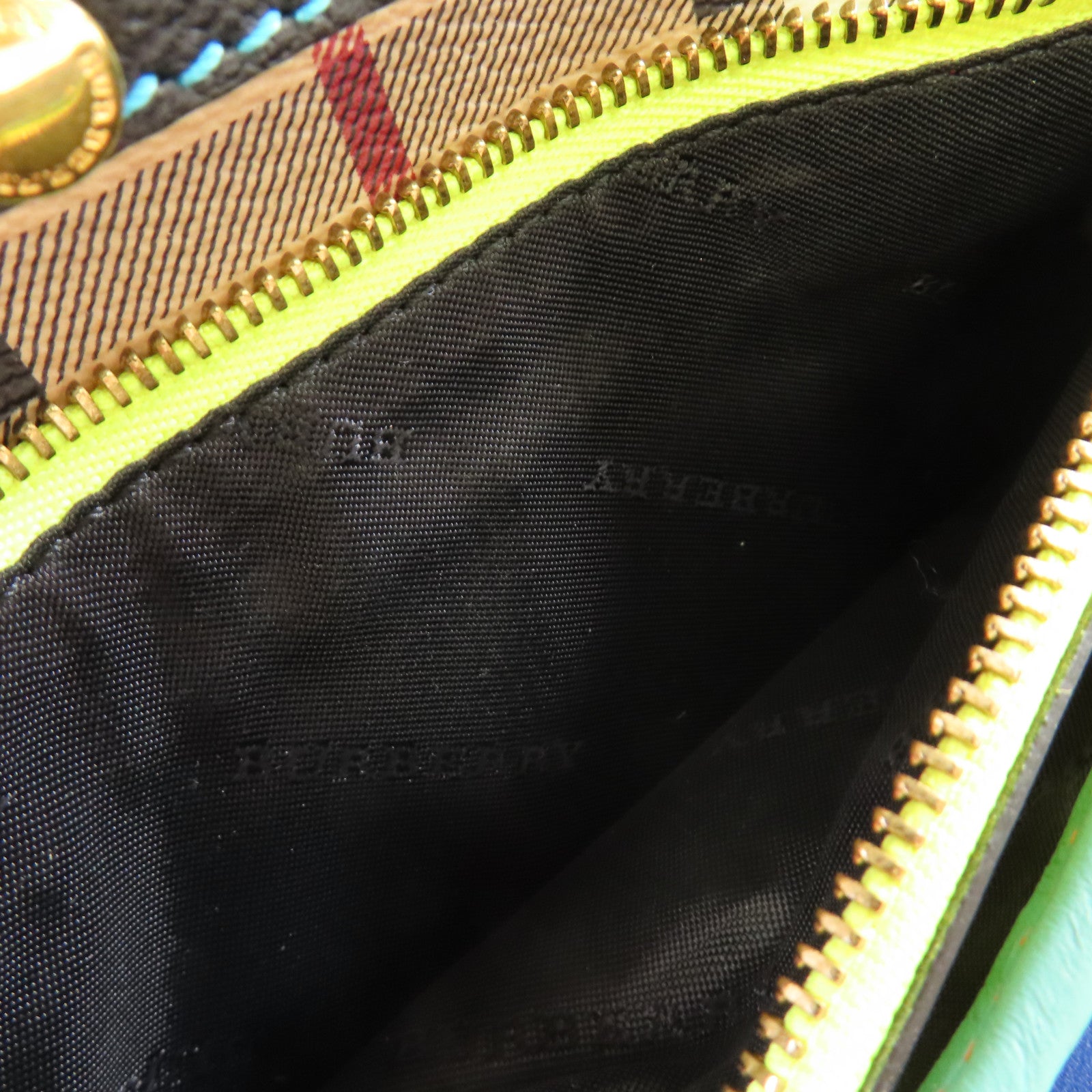 BURBERRY 牛皮皮革Wallet On Chain Shoulder Bag金扣肩背袋黑色
