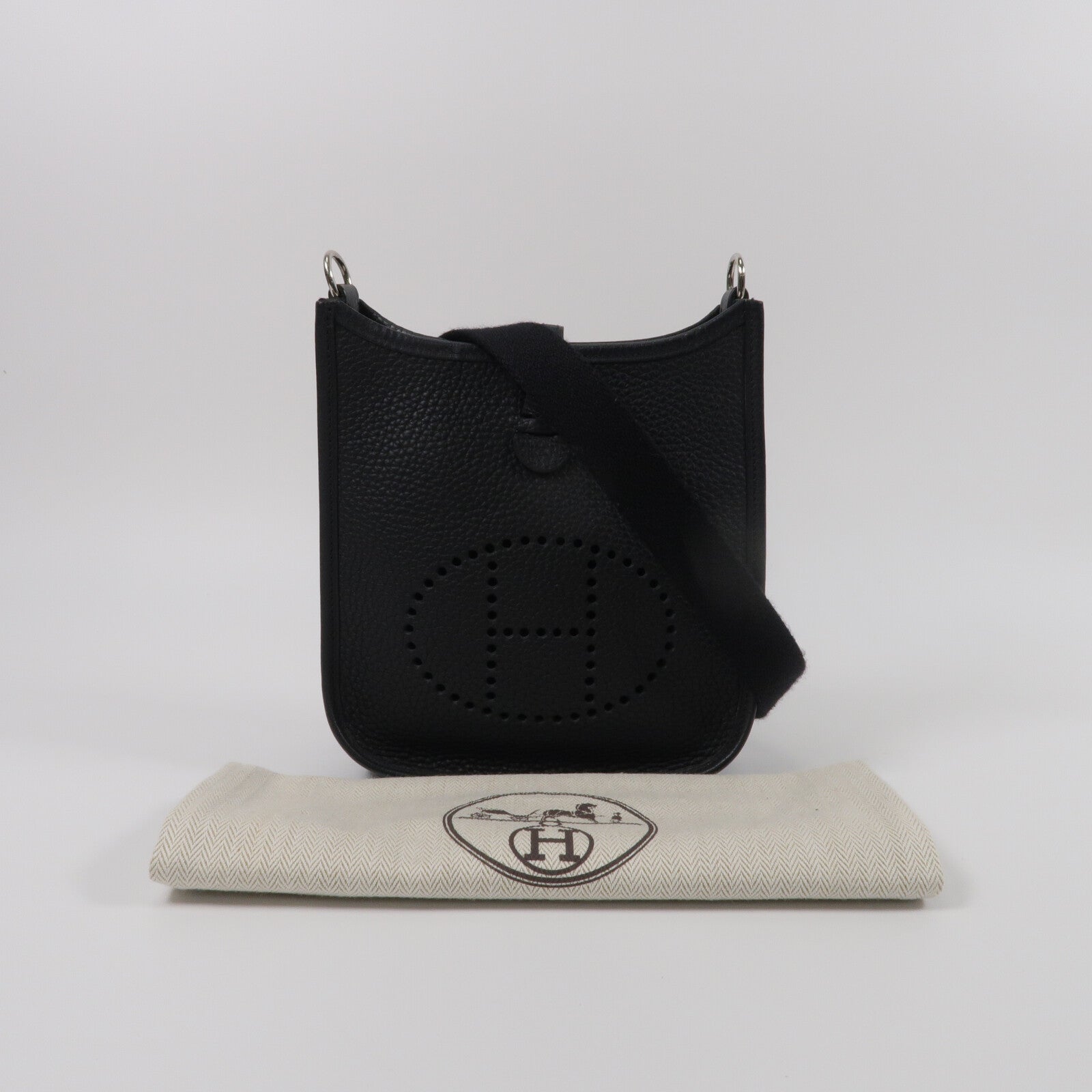 HERMES Clemence皮革Evelyne TPM肩背袋Noir