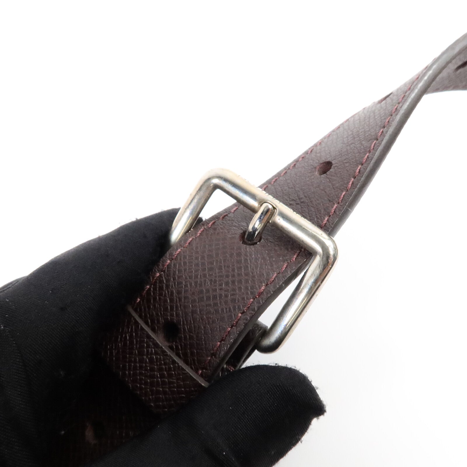 LOUIS VUITTON Taiga Roman PM肩背袋