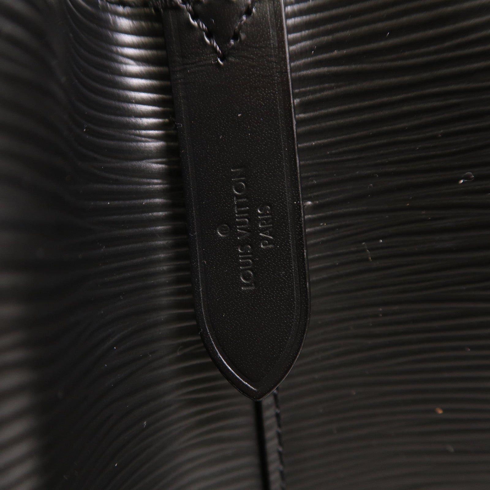 LOUIS VUITTON Epi Neo Noe MM銀扣手挽肩背兩用袋