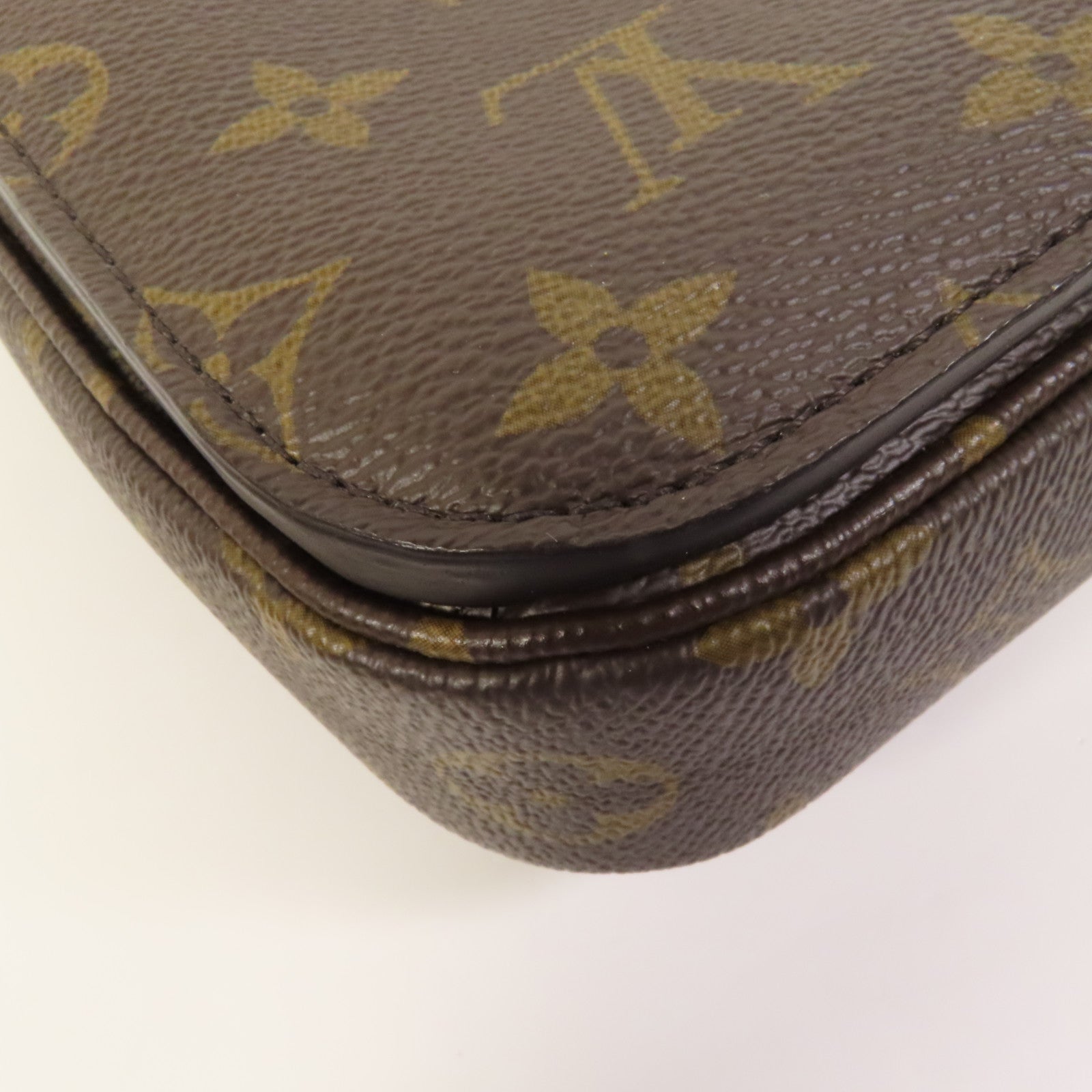 LOUIS VUITTON Monogram Pochette Metis MM金扣手挽肩背兩用袋