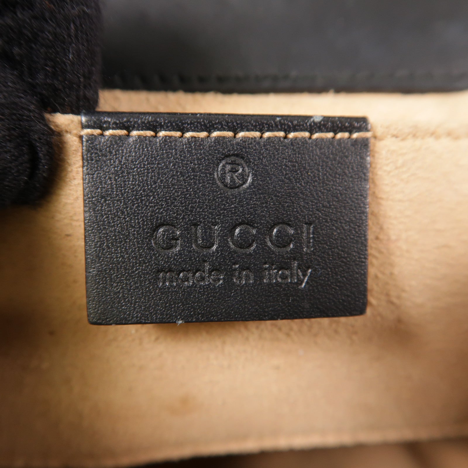 GUCCI 牛皮皮革Shoulder Bag金扣鏈帶肩背袋