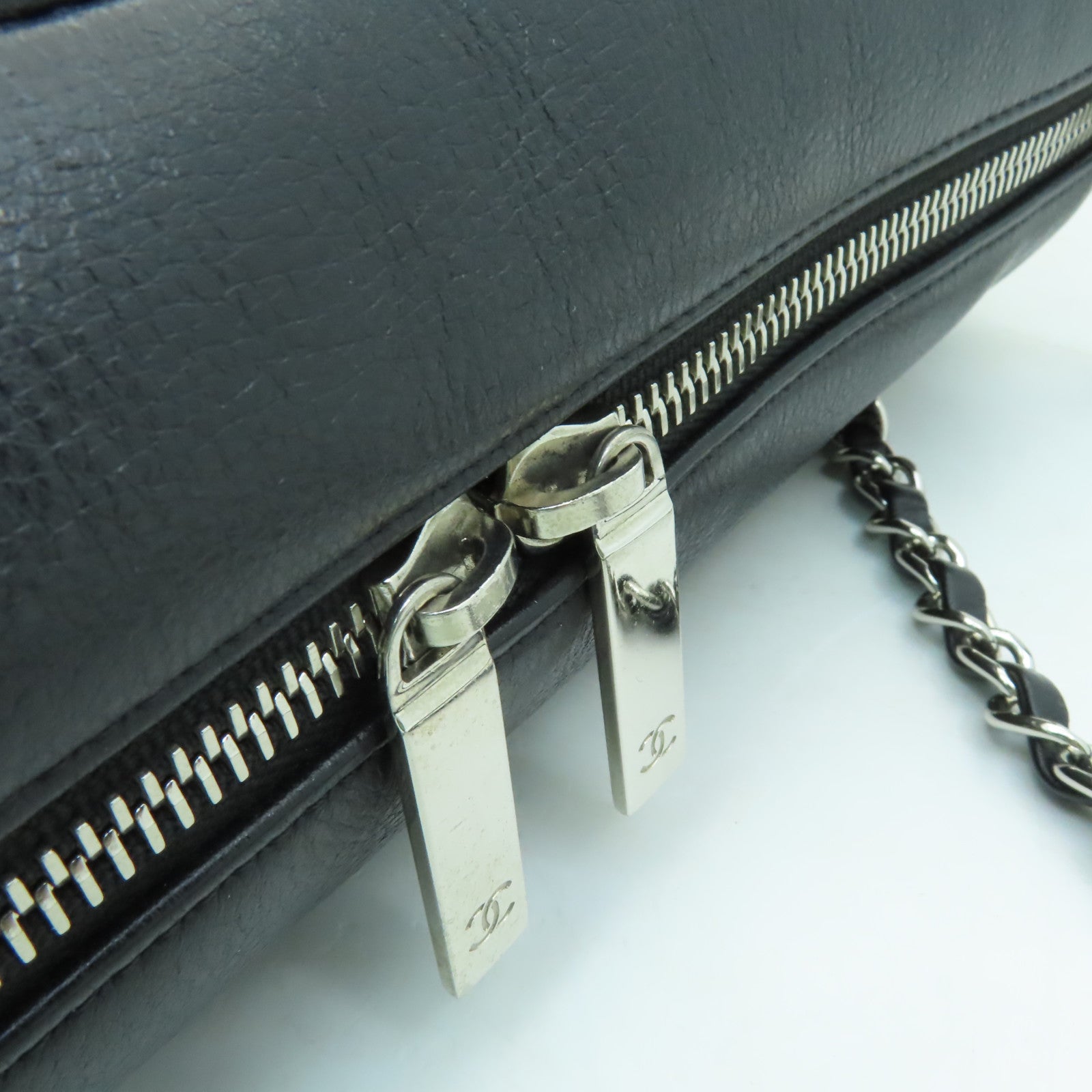 CHANEL 【激減優惠】菱格羊皮皮革Chain Shoulder銀扣鏈帶肩背袋黑色