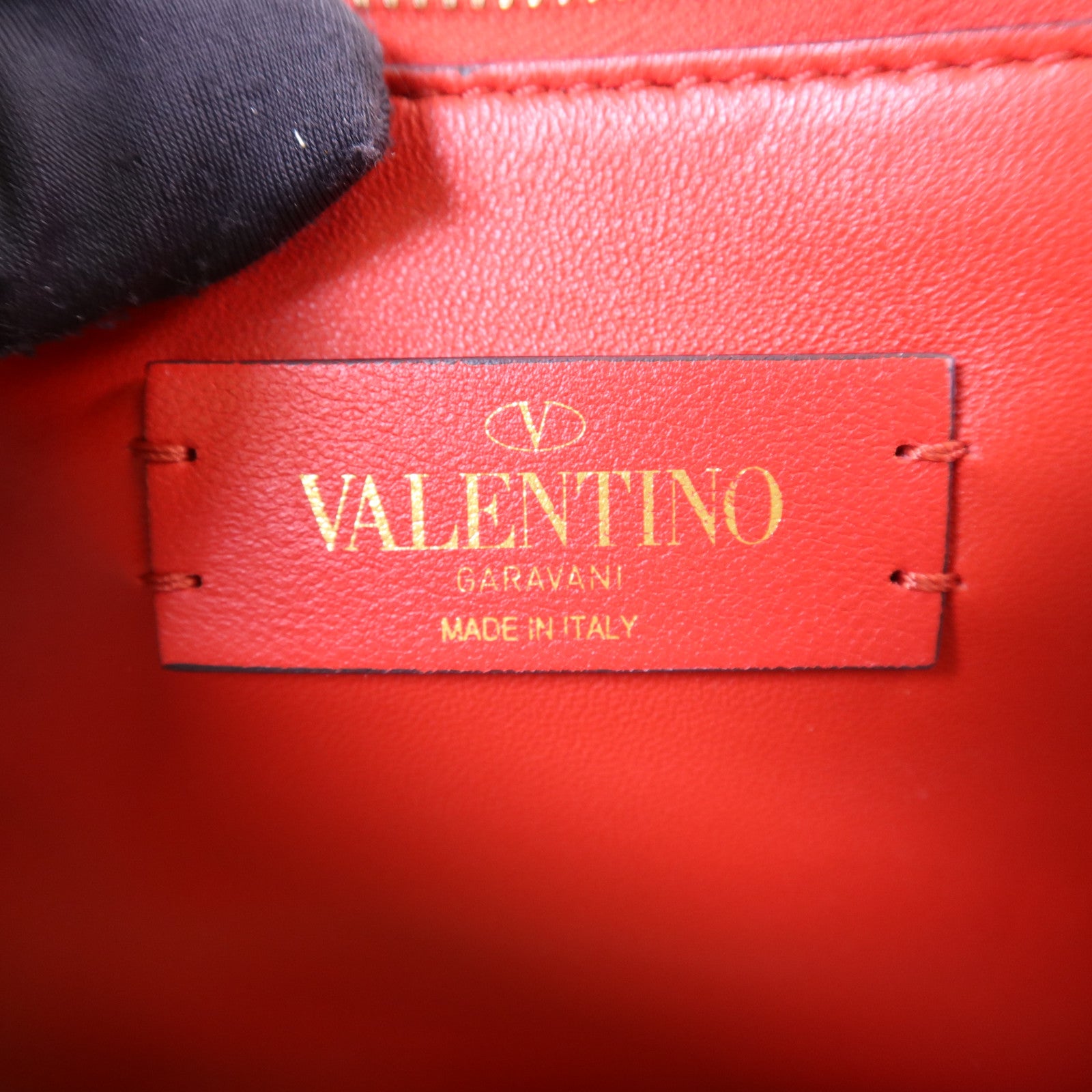 Valentino 牛皮皮革VRing Top Handle金扣手挽肩背兩用袋