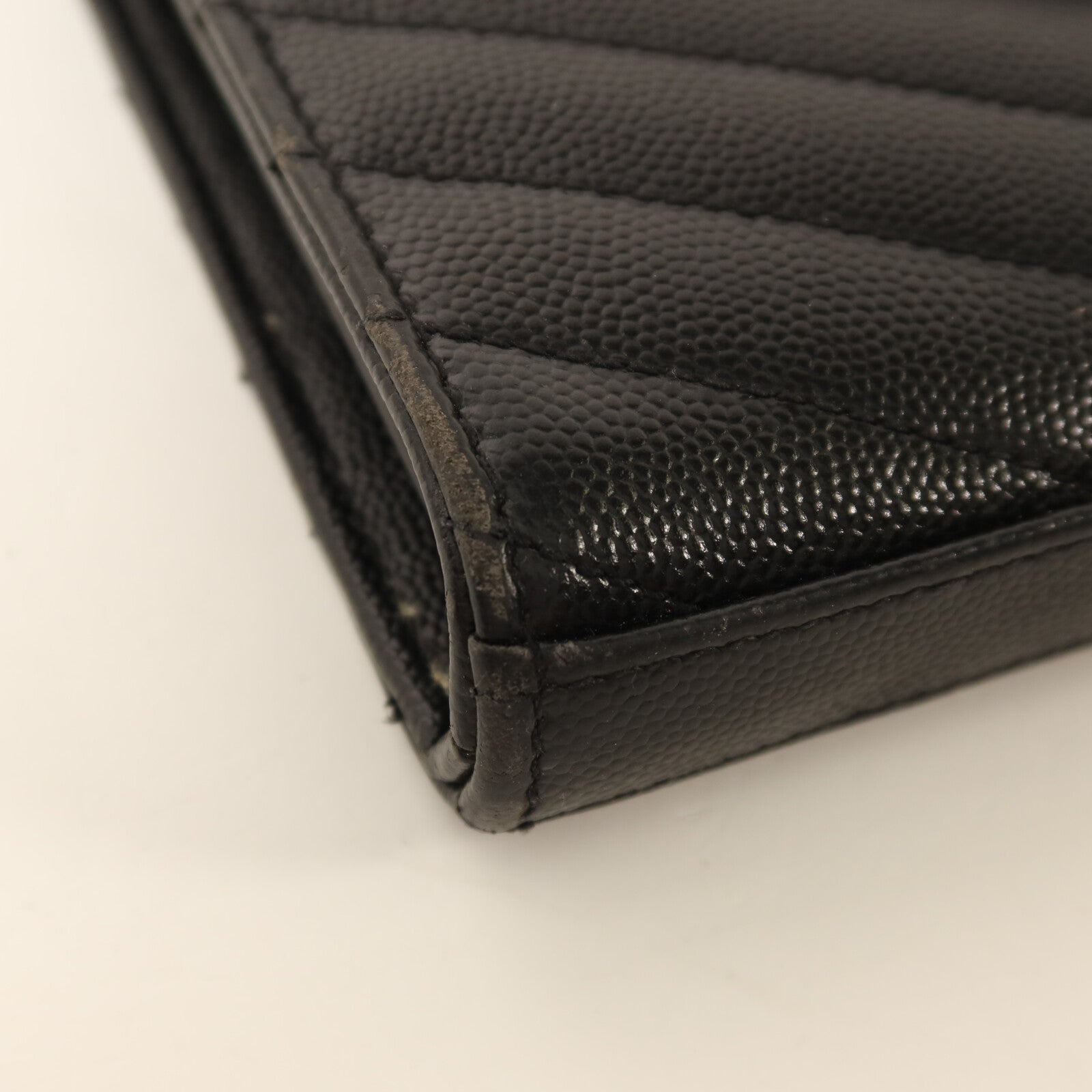 YVES SAINT LAURENT 牛皮皮革Shoulder Bag銀扣鏈帶肩背袋