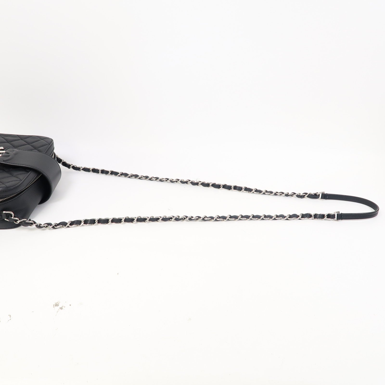 CHANEL 菱格Caviar皮革Chain Shoulder銀扣鏈帶肩背袋黑色