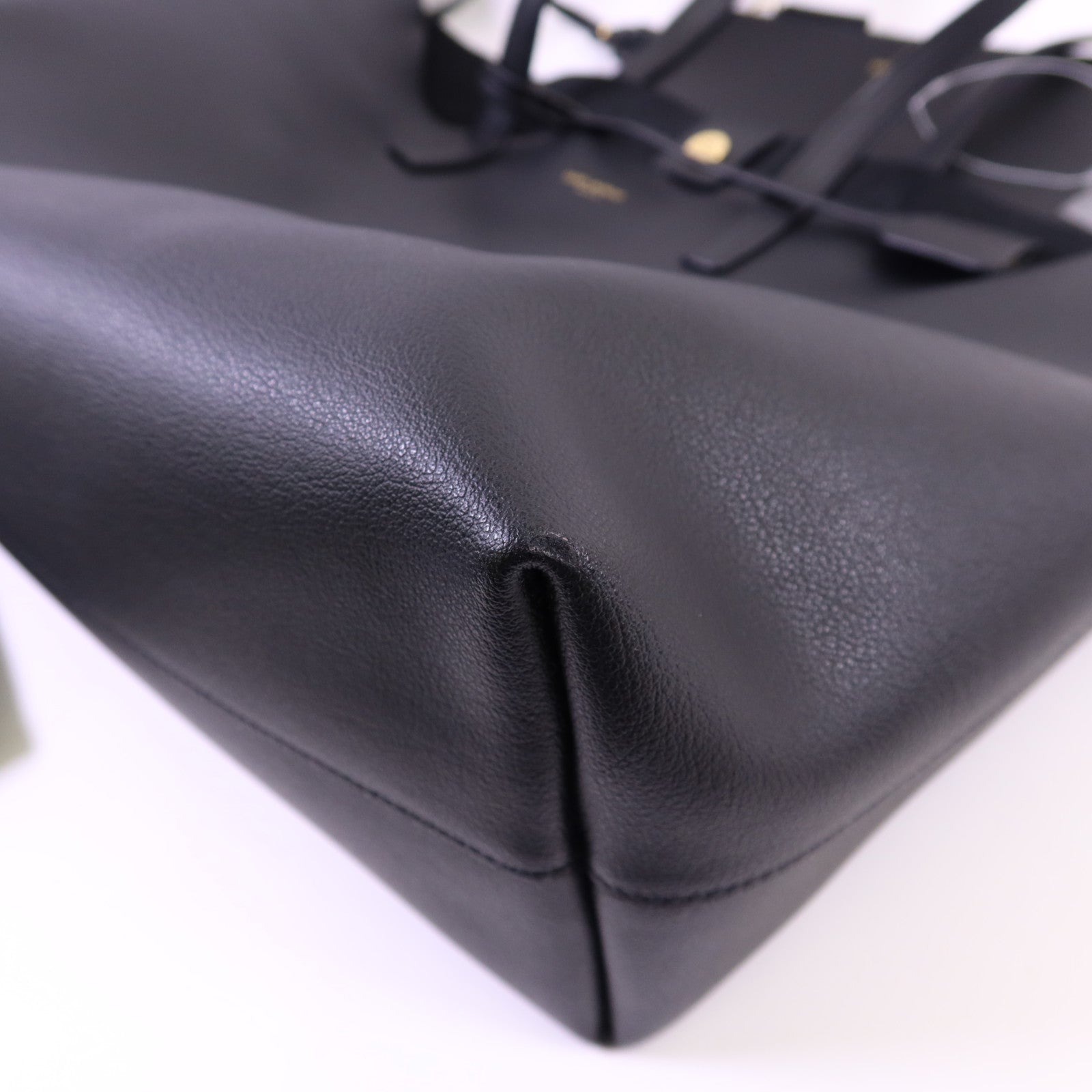 SAINT LAURENT 牛皮皮革Totebag金扣手挽袋