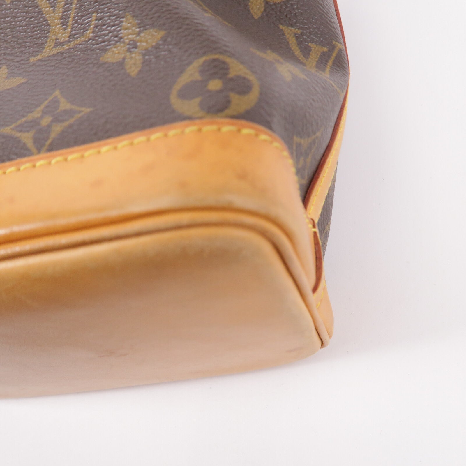 LOUIS VUITTON Monogram Mini Noe肩背袋