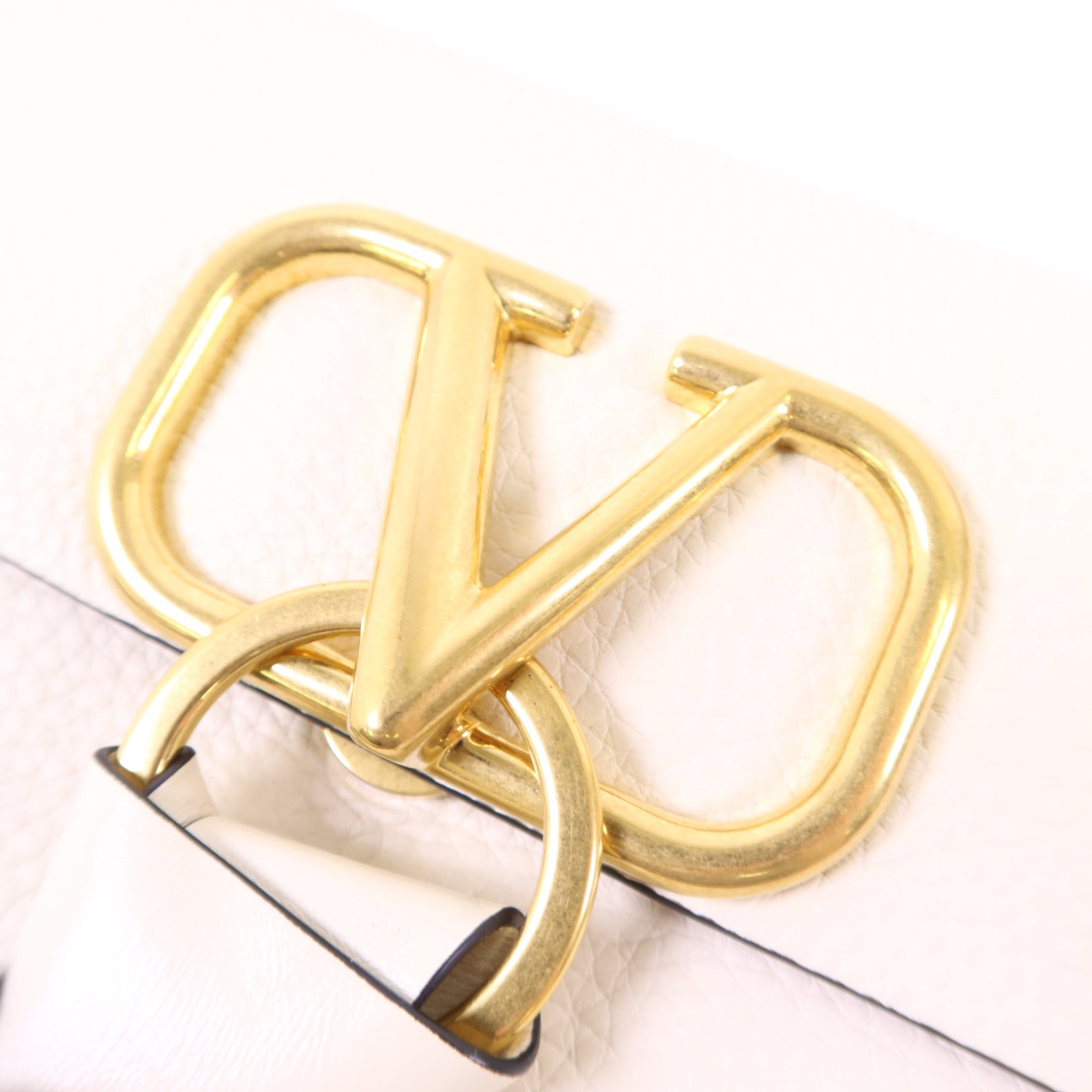 Valentino 牛皮皮革VRing Top Handle金扣手挽肩背兩用袋