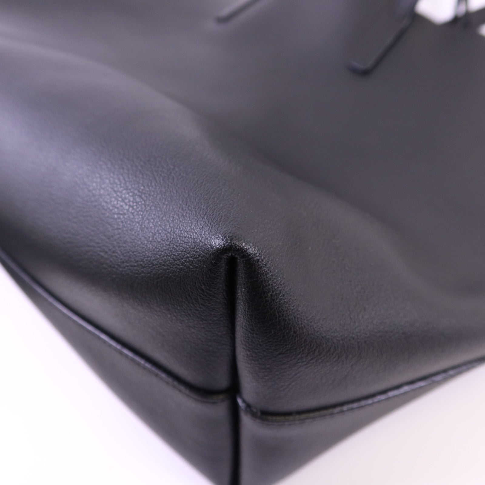 SAINT LAURENT 牛皮皮革Totebag金扣手挽袋