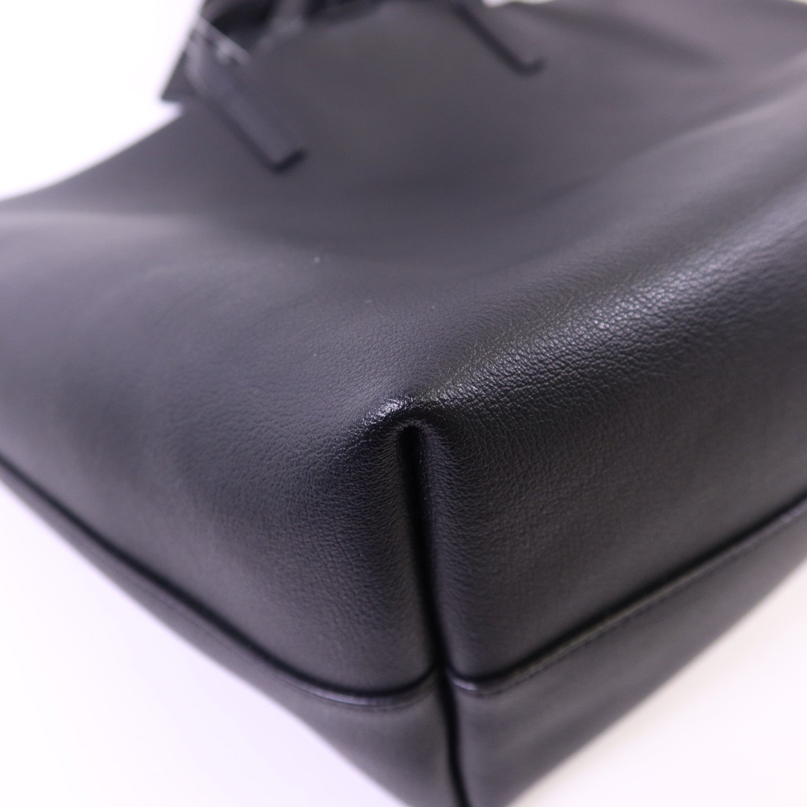 SAINT LAURENT 牛皮皮革Totebag金扣手挽袋