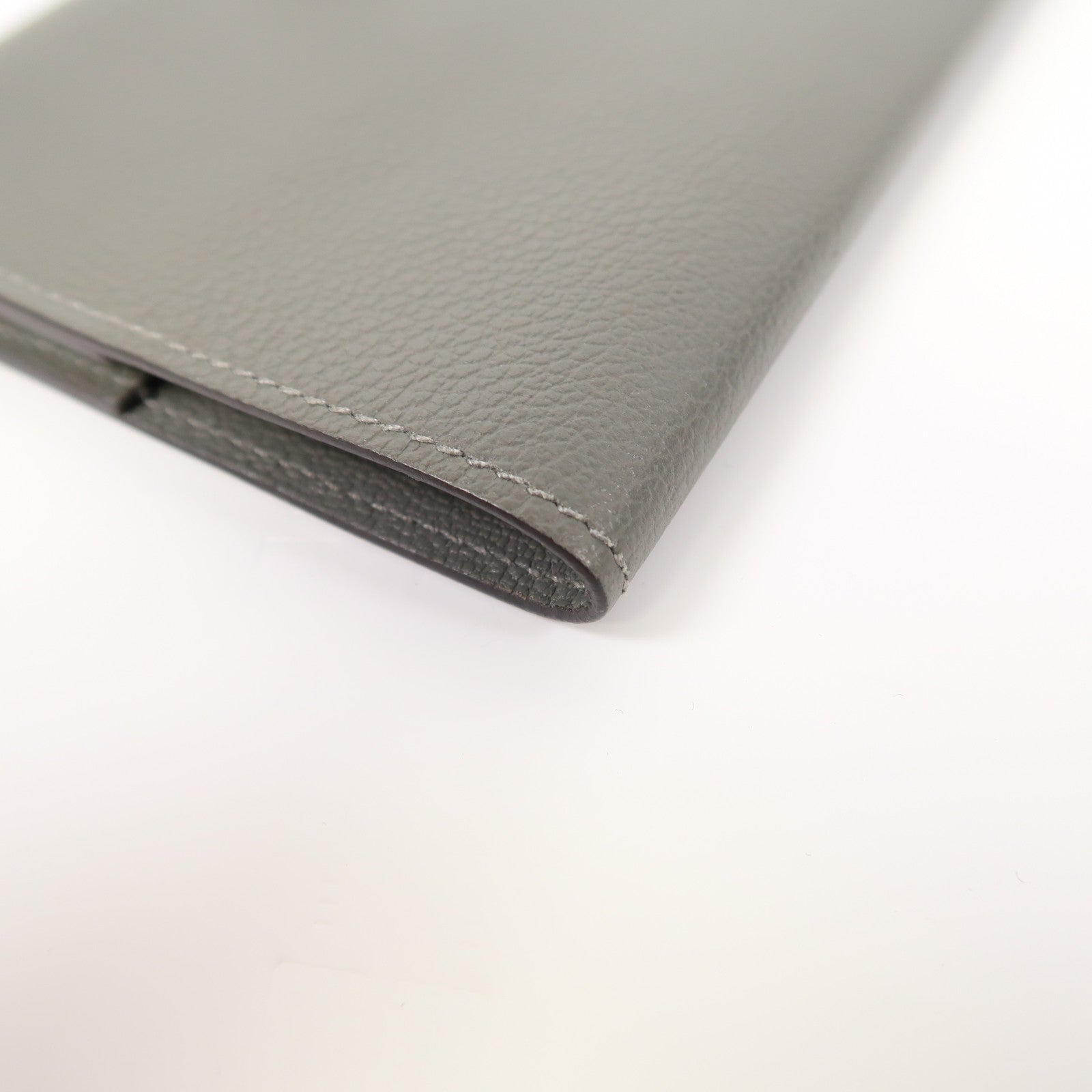 HERMES Evercolor皮革R.M.S Passport Holder銀扣護照套灰色