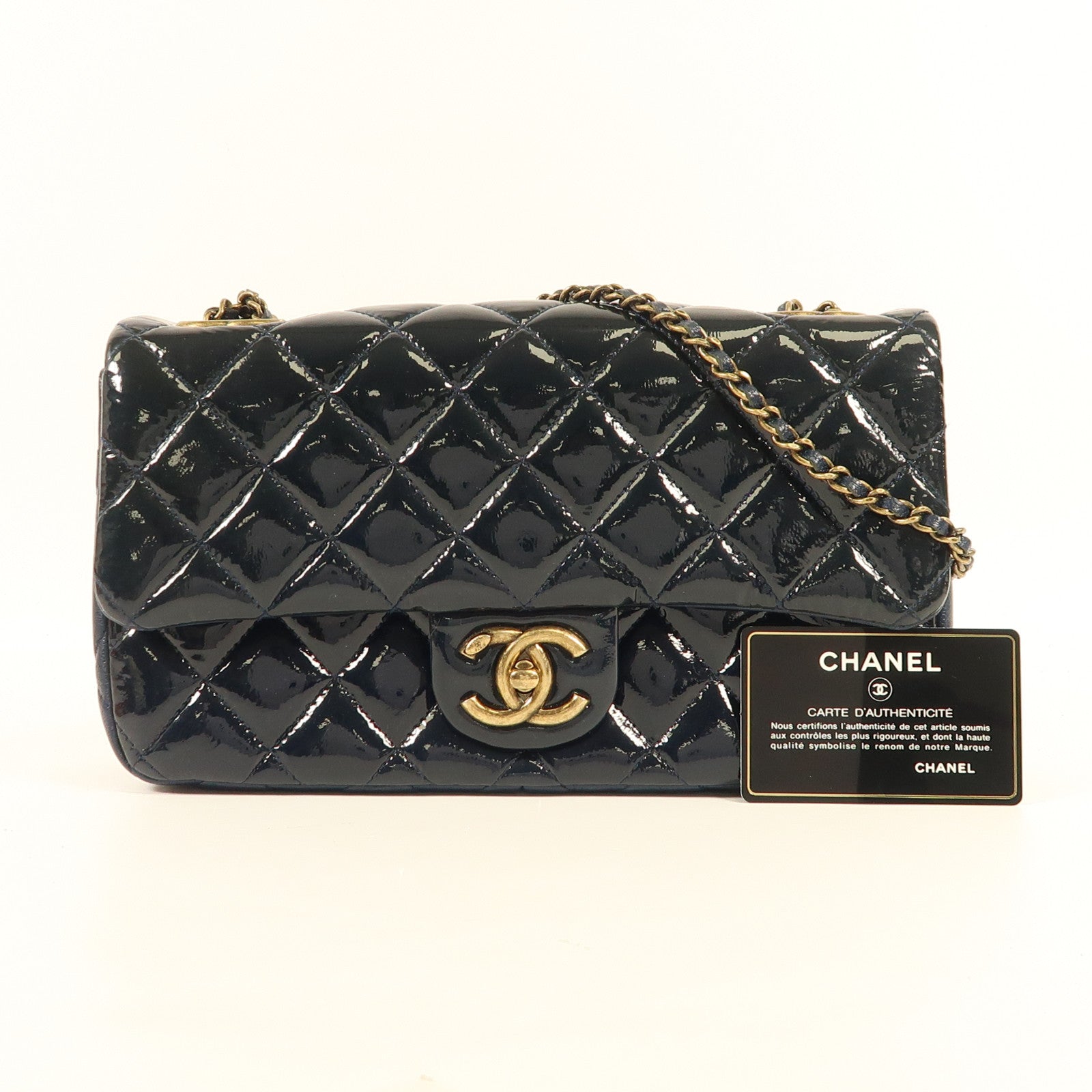 CHANEL 漆皮皮革Chain Shoulder鏈帶肩背袋