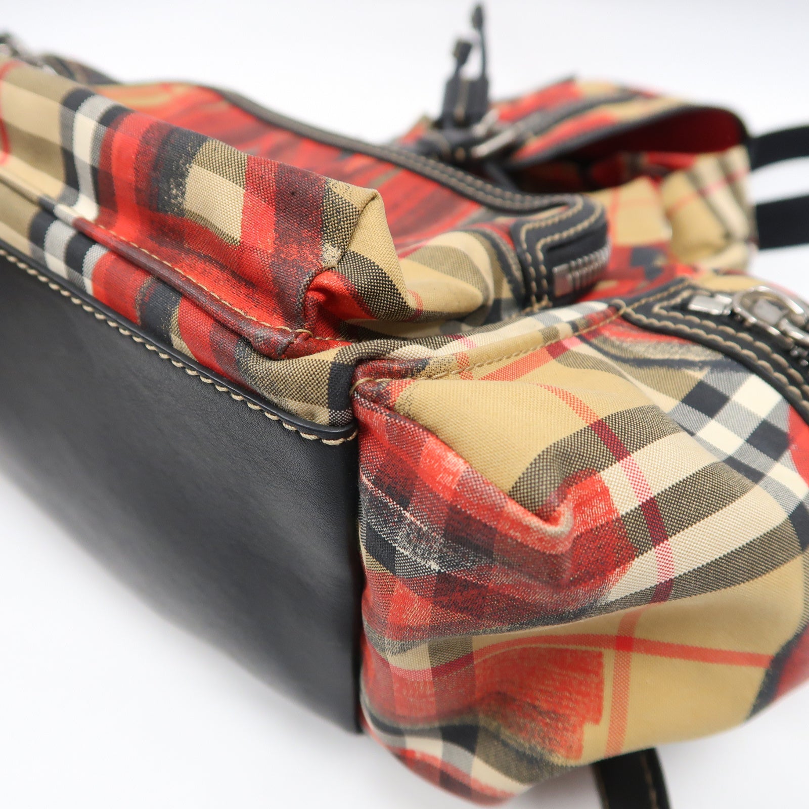 BURBERRY 帆布Backpack銀扣背包紅色/啡色