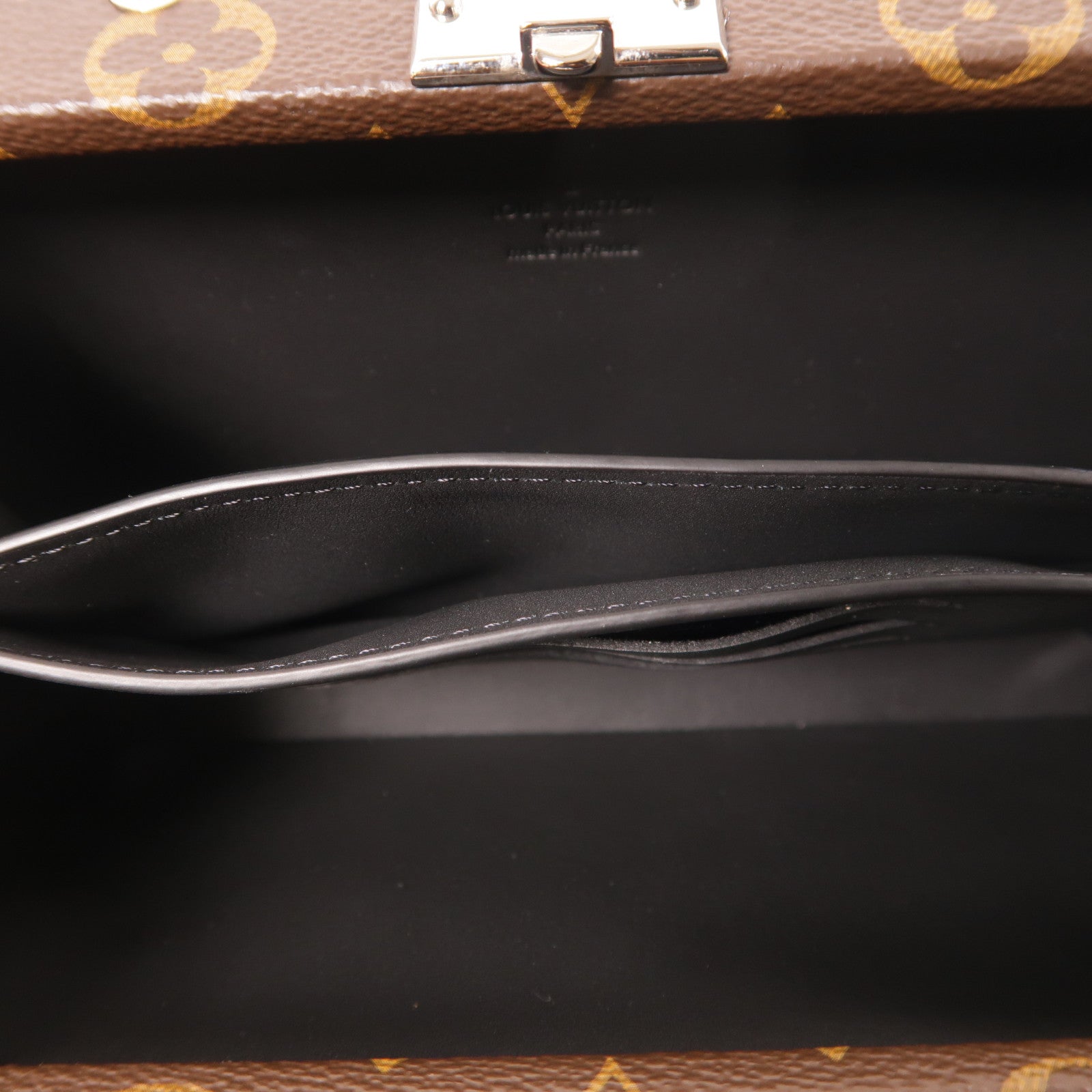 LOUIS VUITTON 【激減優惠】Monogram Wallet Trunk銀扣手拿包