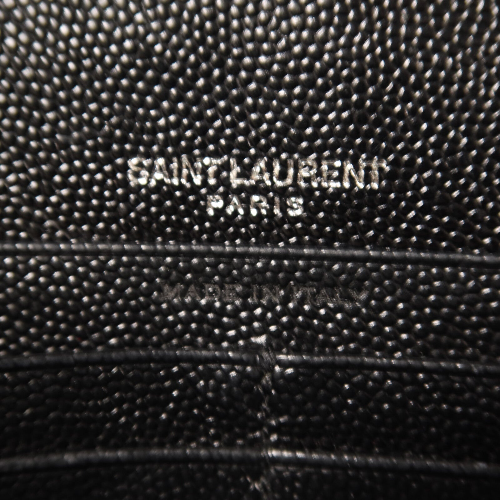 YVES SAINT LAURENT 牛皮皮革Shoulder Bag銀扣鏈帶肩背袋