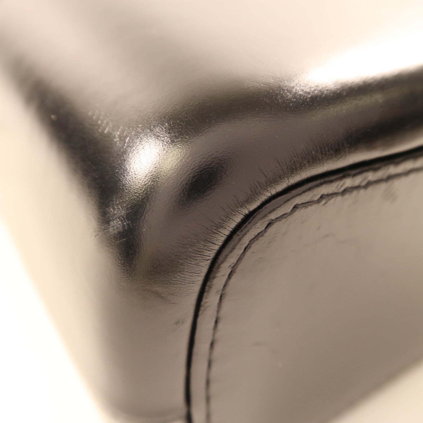 CHANEL 牛皮皮革Gabrielle L肩背袋