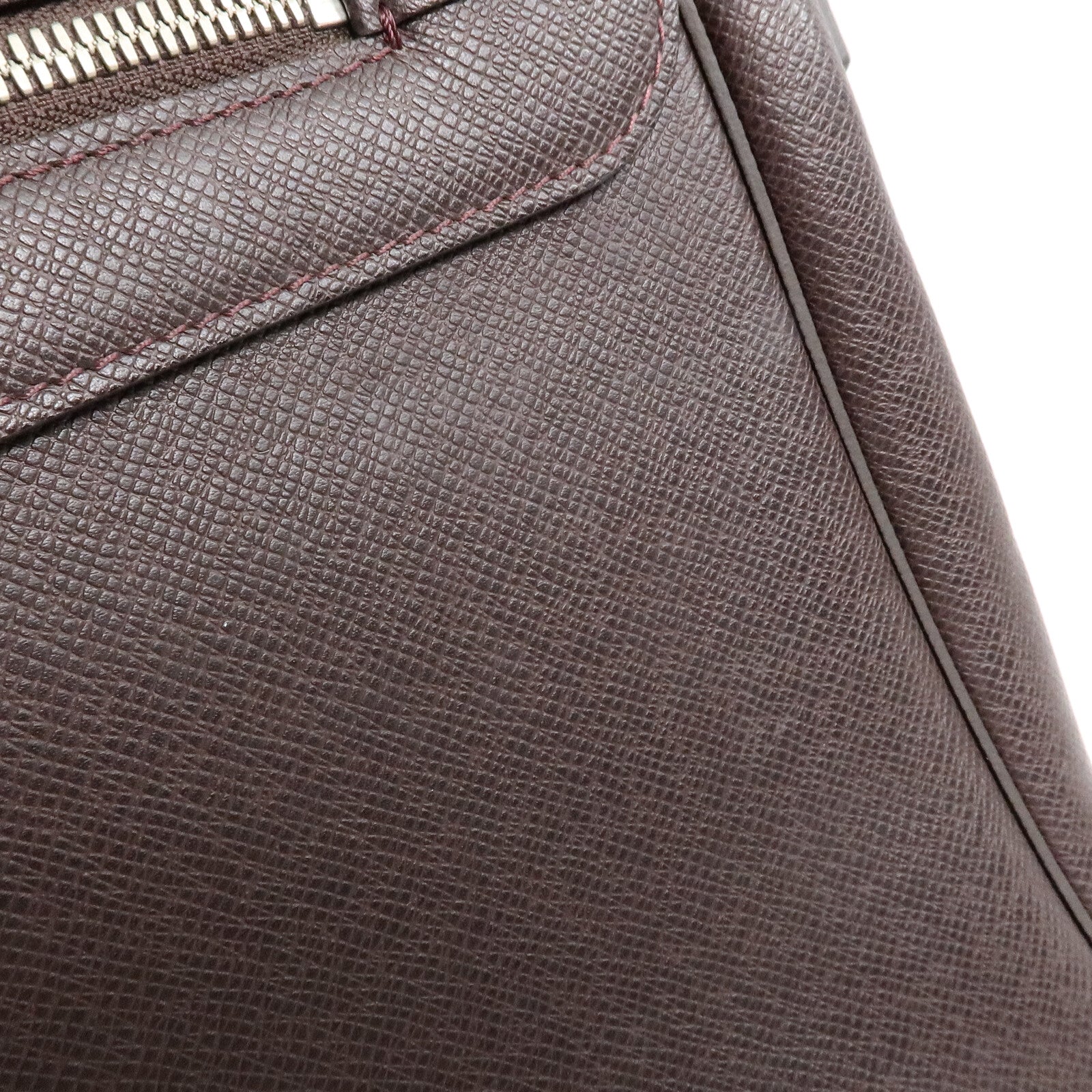 LOUIS VUITTON Taiga Roman PM肩背袋