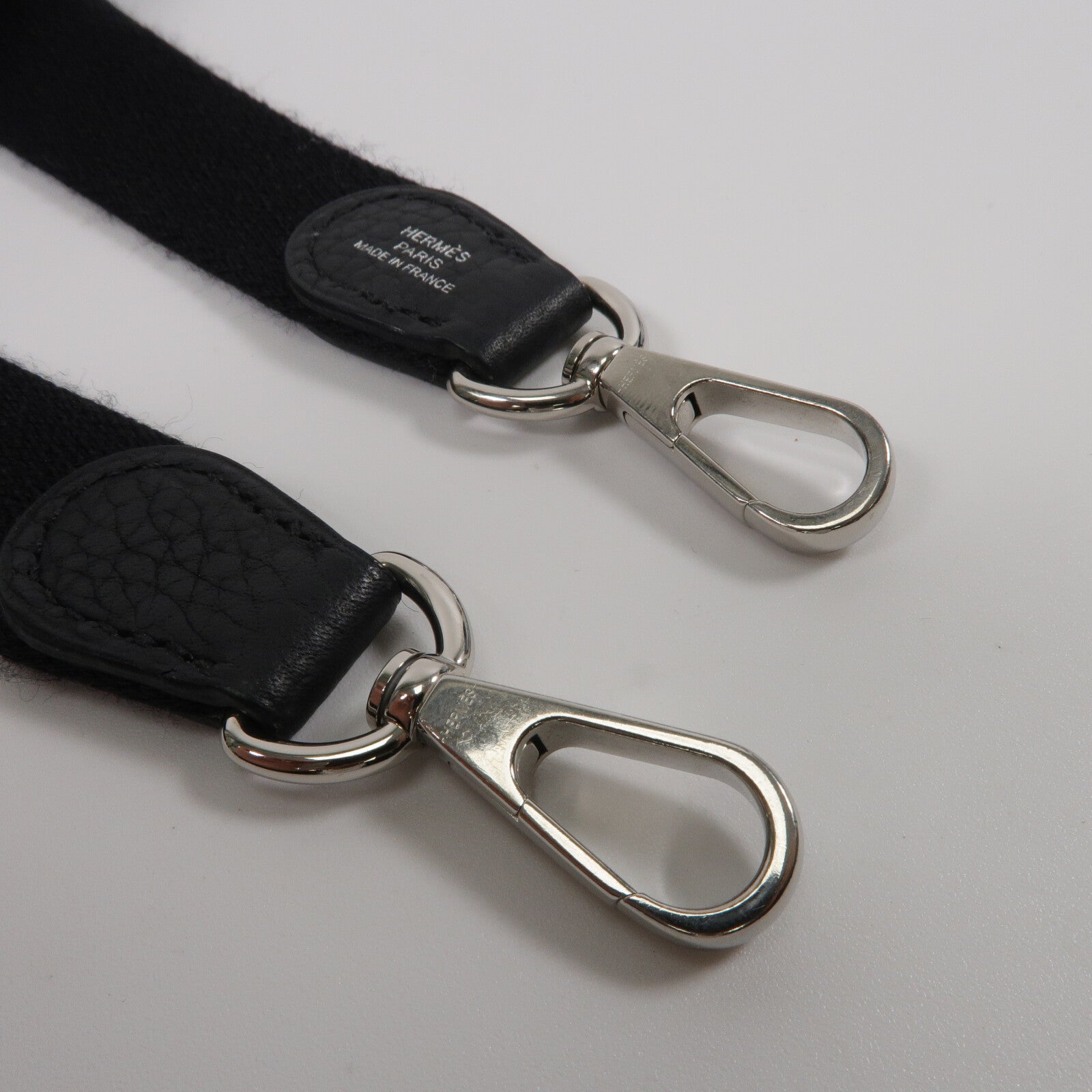 HERMES Clemence皮革Evelyne TPM肩背袋Noir
