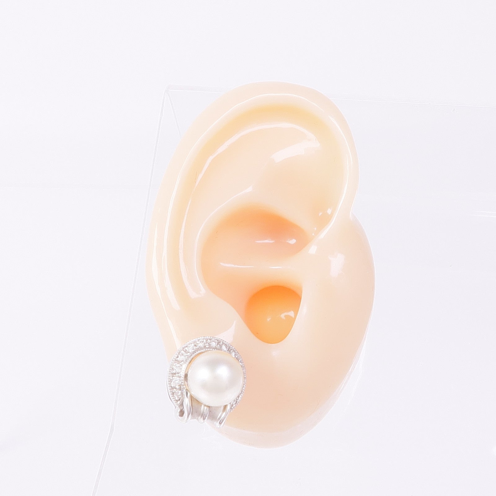 JEWELRY 18K白金Pearl/Diamond Earrings珍珠/鑽石耳環