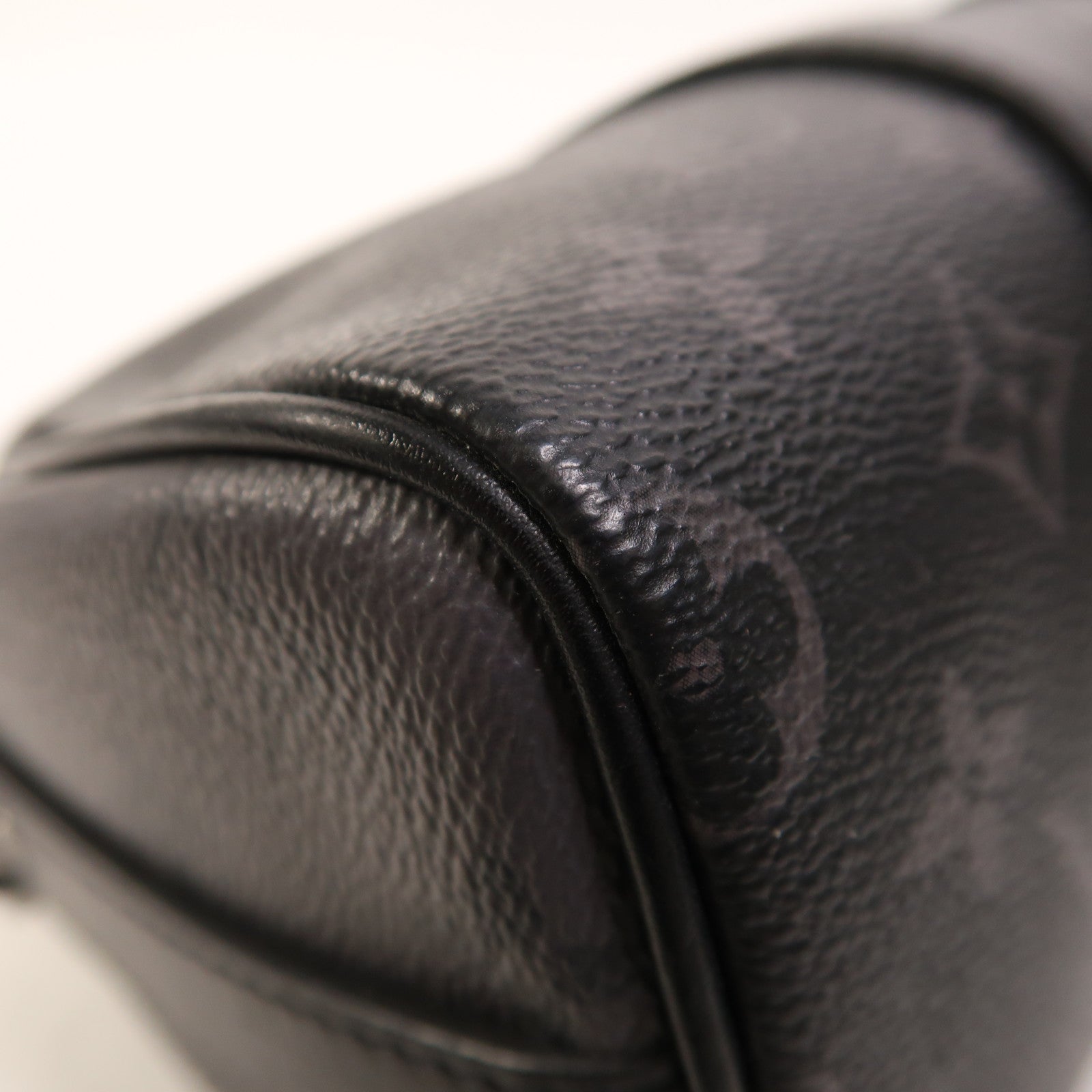 LOUIS VUITTON Monogram Eclipse Reverse Keepall Bandouliere 25銀扣手挽肩背兩用袋