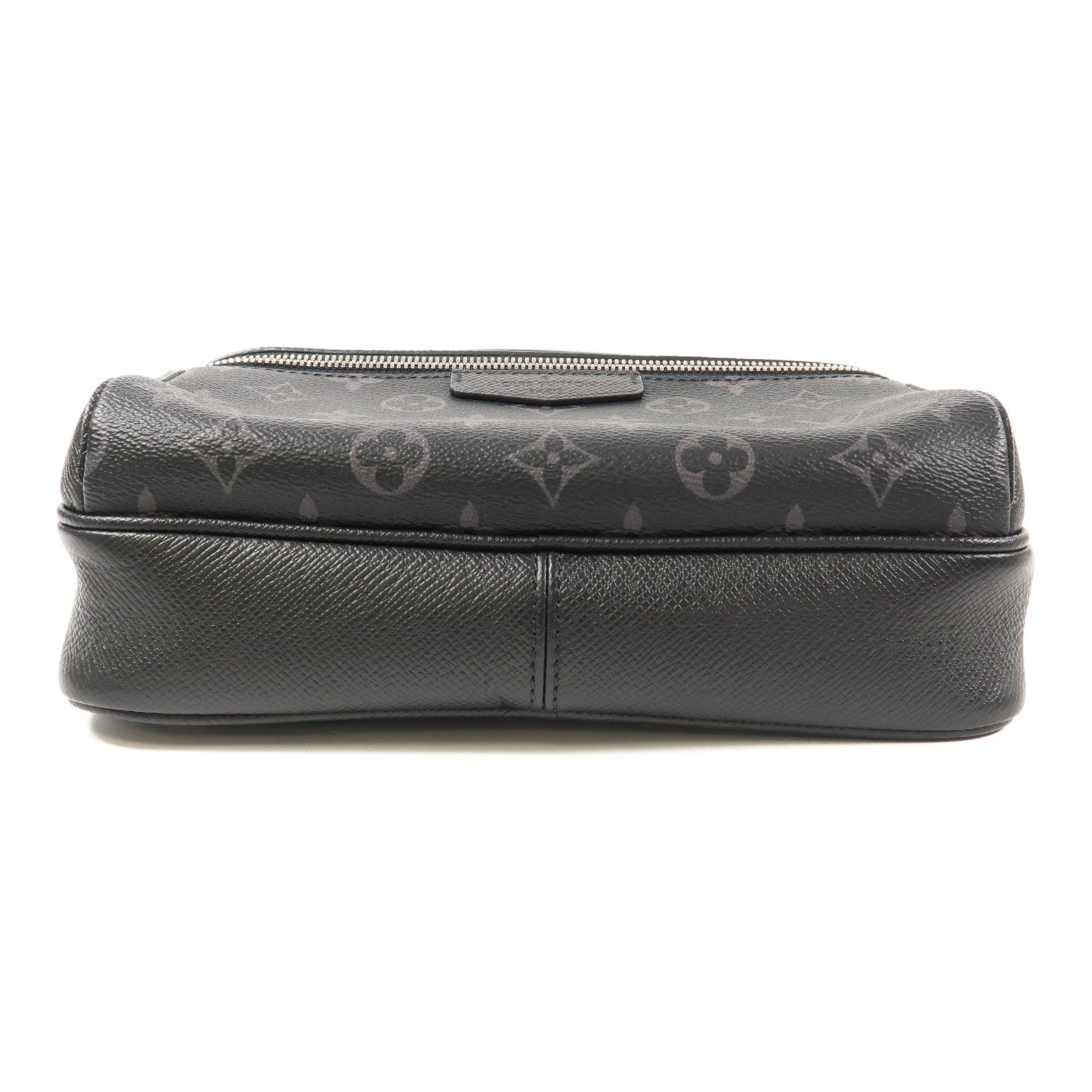 LOUIS VUITTON Monogram Eclipse/Taiga Outdoor Messenger銀扣肩背袋/斜挎包