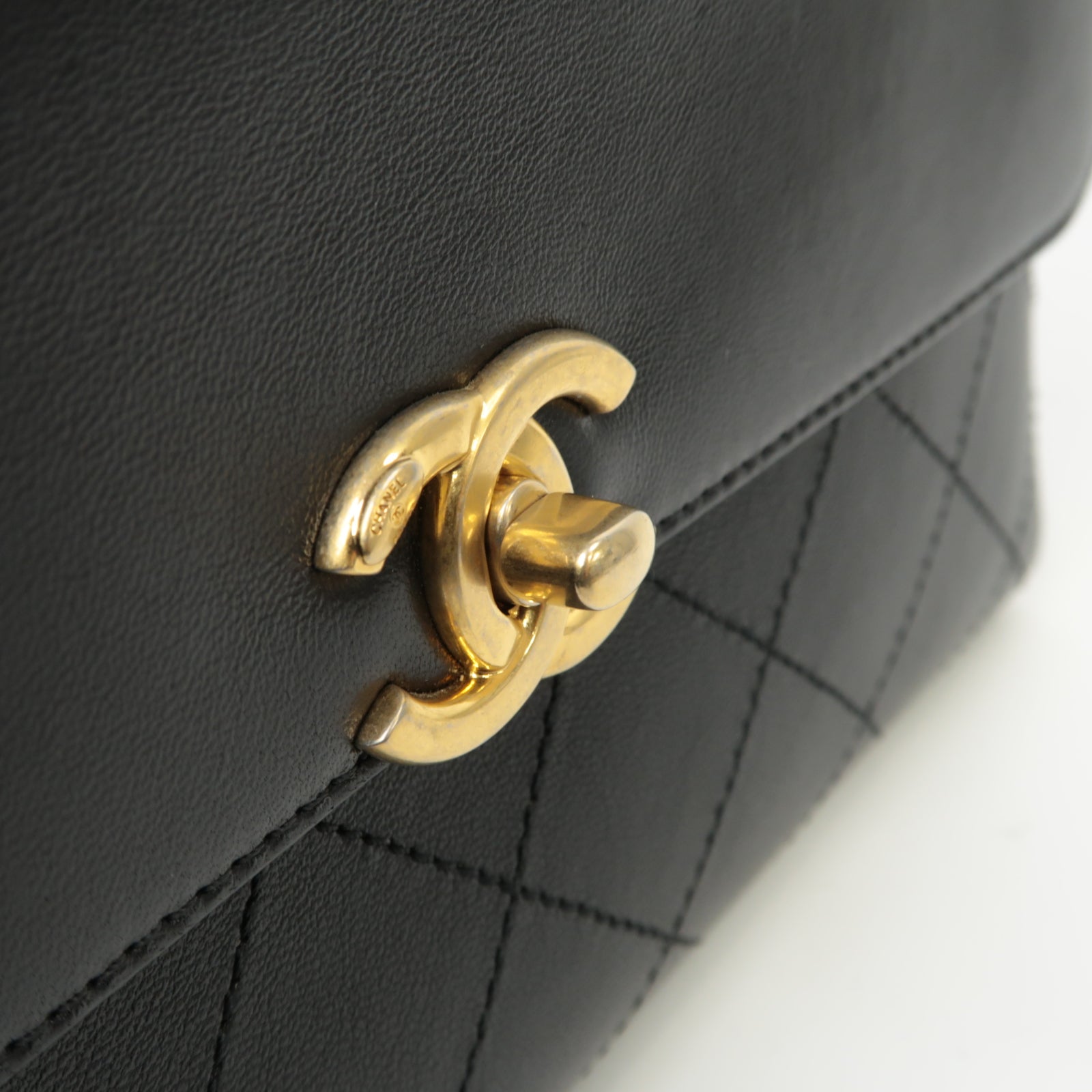 CHANEL 【激減優惠】菱格牛皮皮革2 Way Chain Shoulder金扣手挽肩背兩用鏈帶袋黑色