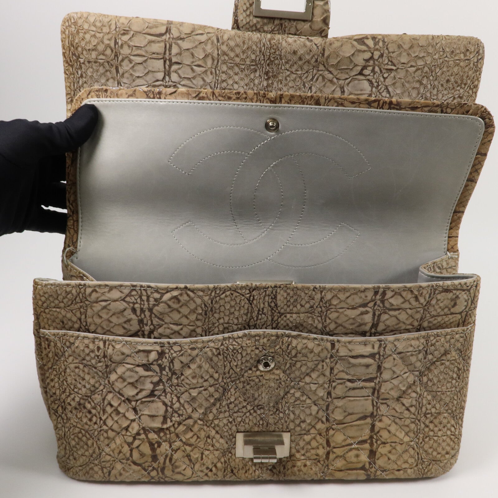 CHANEL 蛇皮皮革2.55 Reissue Large鏈帶肩背袋