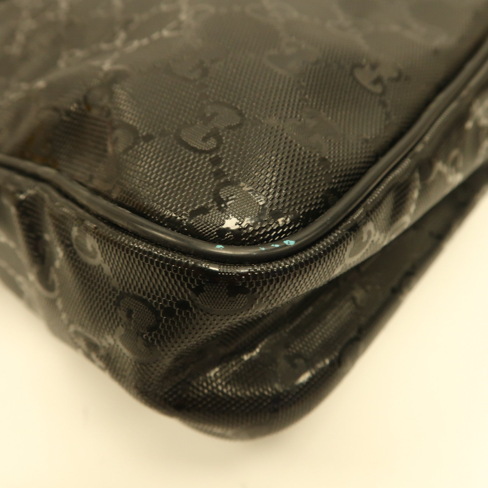 GUCCI 塗層帆布Shoulder Bag銀扣肩背袋黑色