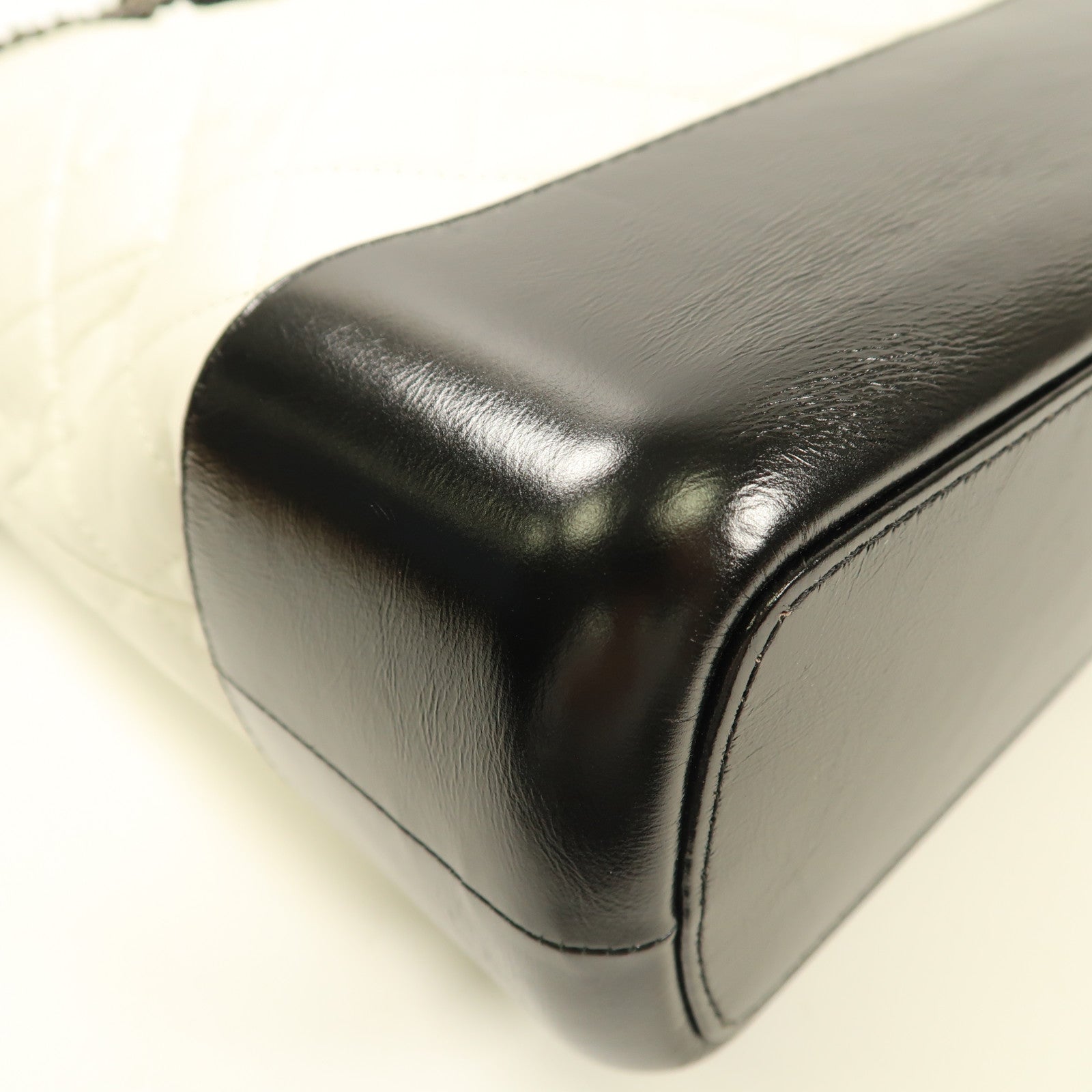 CHANEL 牛皮皮革Gabrielle銀扣/金扣手挽肩背兩用袋