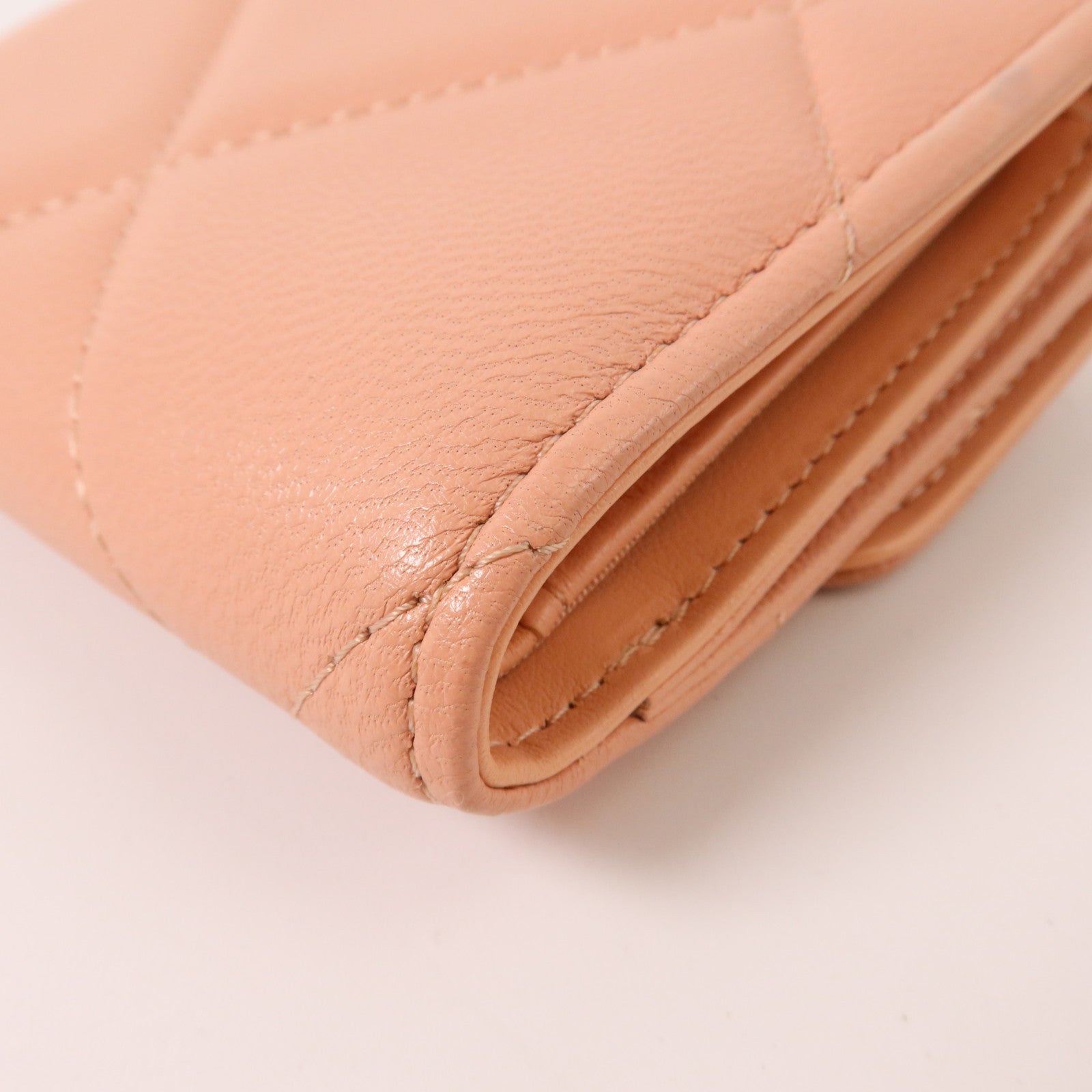 CHANEL 羊皮皮革Chanel 19 Small Flap Wallet金扣錢包