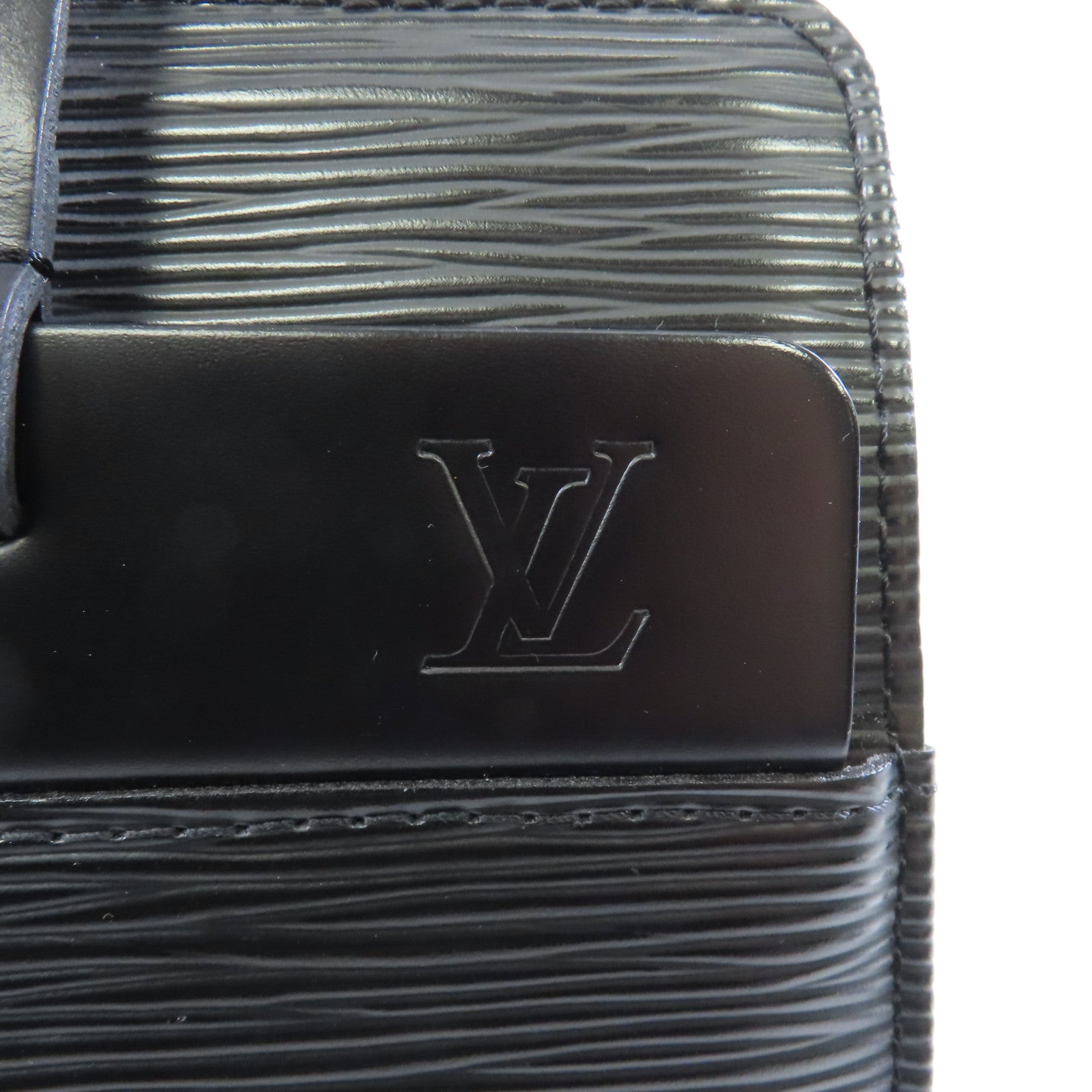 LOUIS VUITTON Epi Croisette PM金扣肩背袋黑色