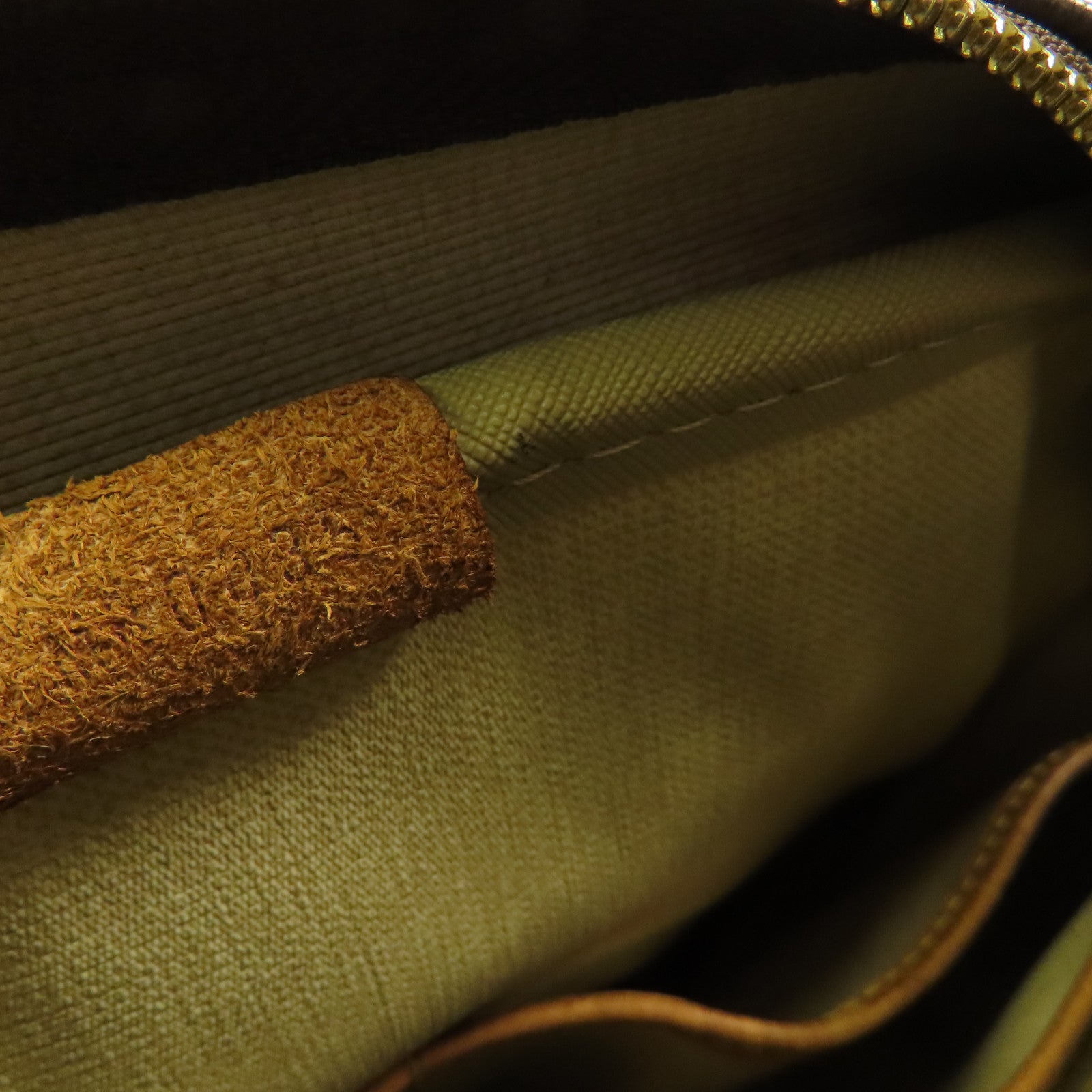 LOUIS VUITTON 【激減優惠】Monogram Deauville金扣手挽袋