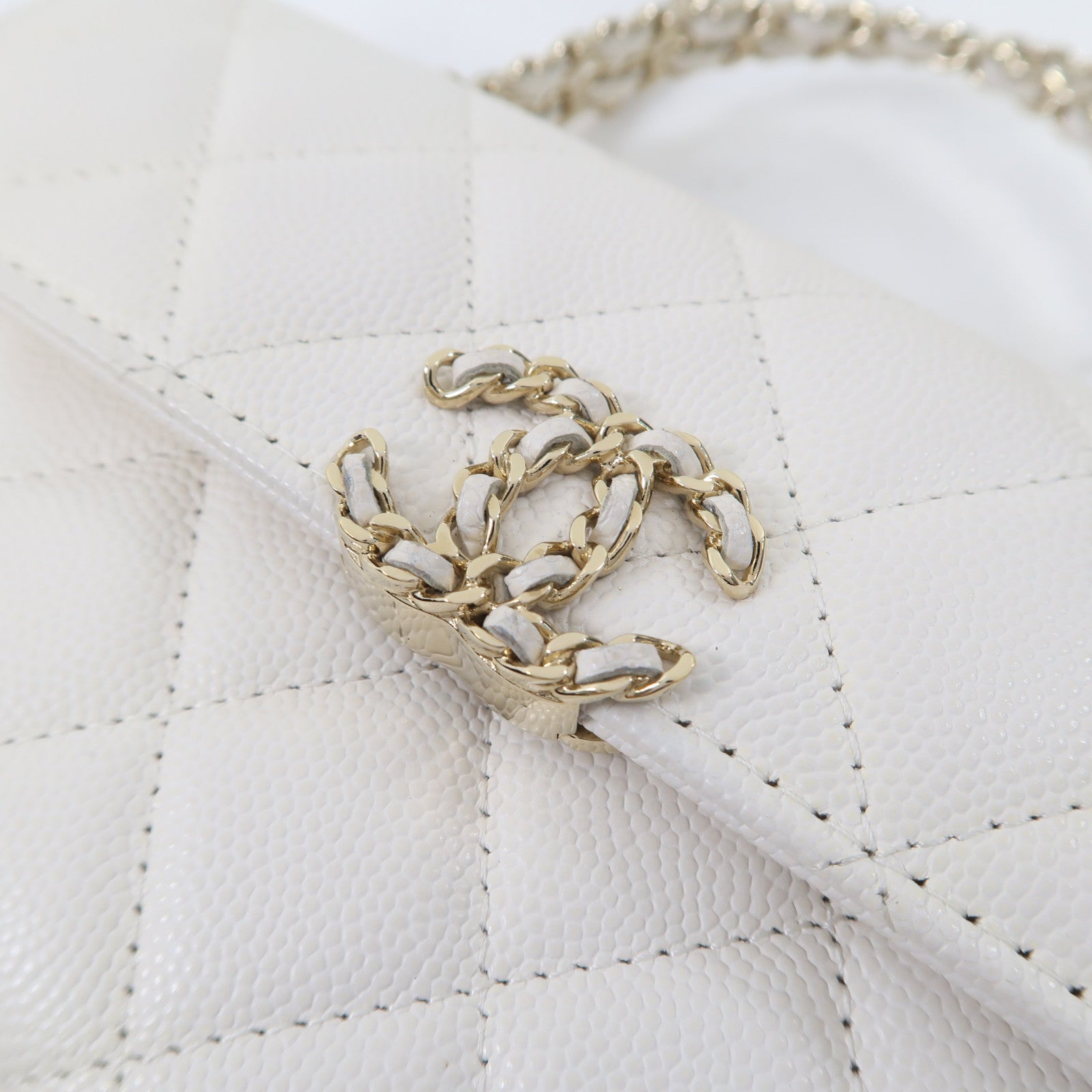 CHANEL Caviar皮革Chain Bag With Top Handle金扣鏈帶肩背袋白色