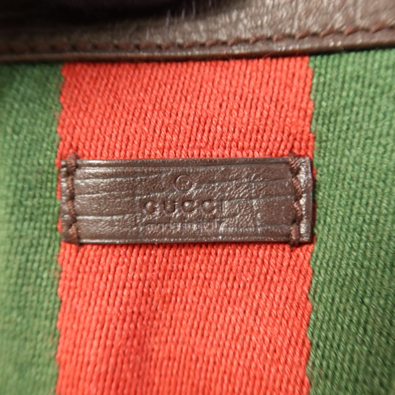 GUCCI 塗層帆布Cosmetic Bag銀扣化妝袋