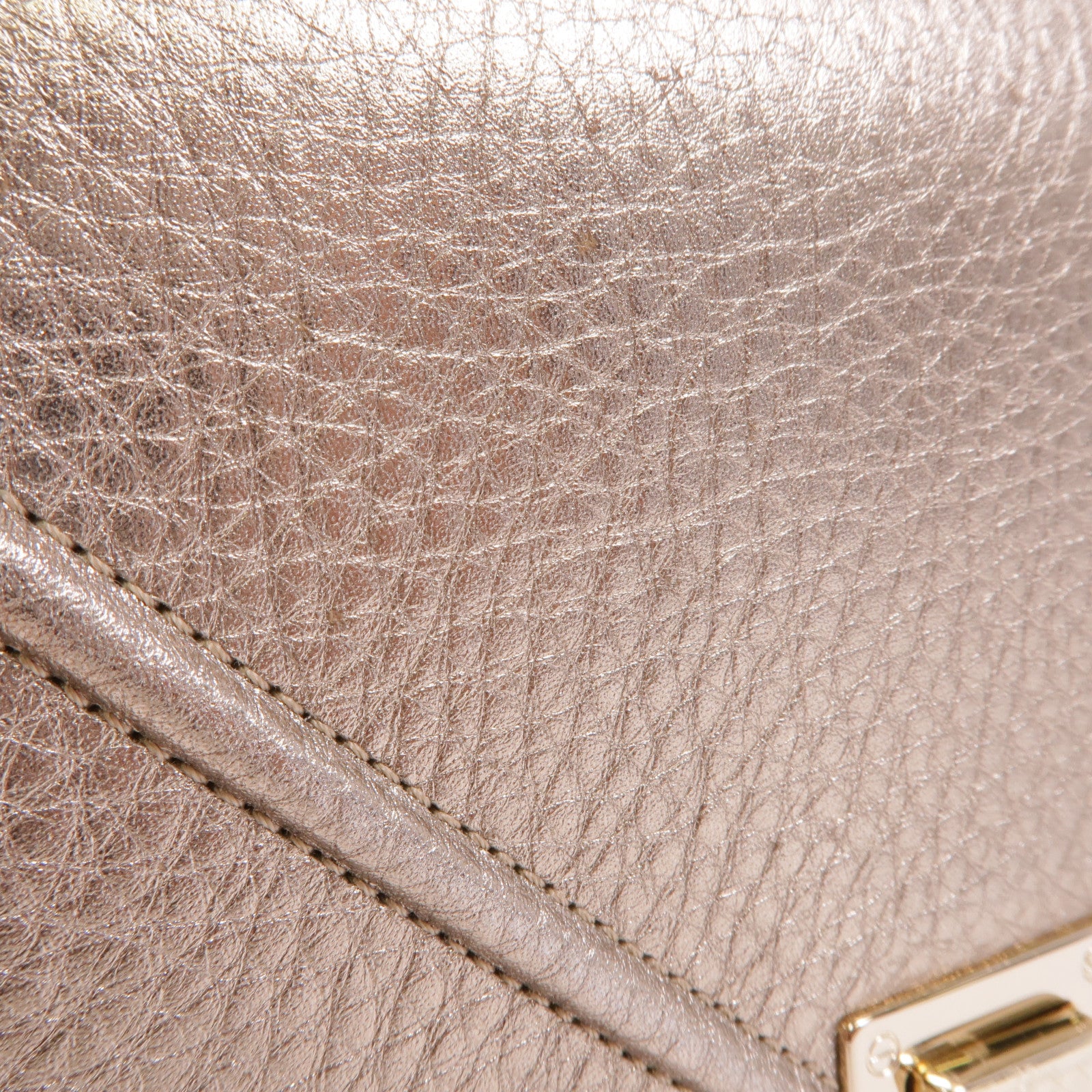 Dior 牛皮皮革Diorama金扣鏈帶肩背袋