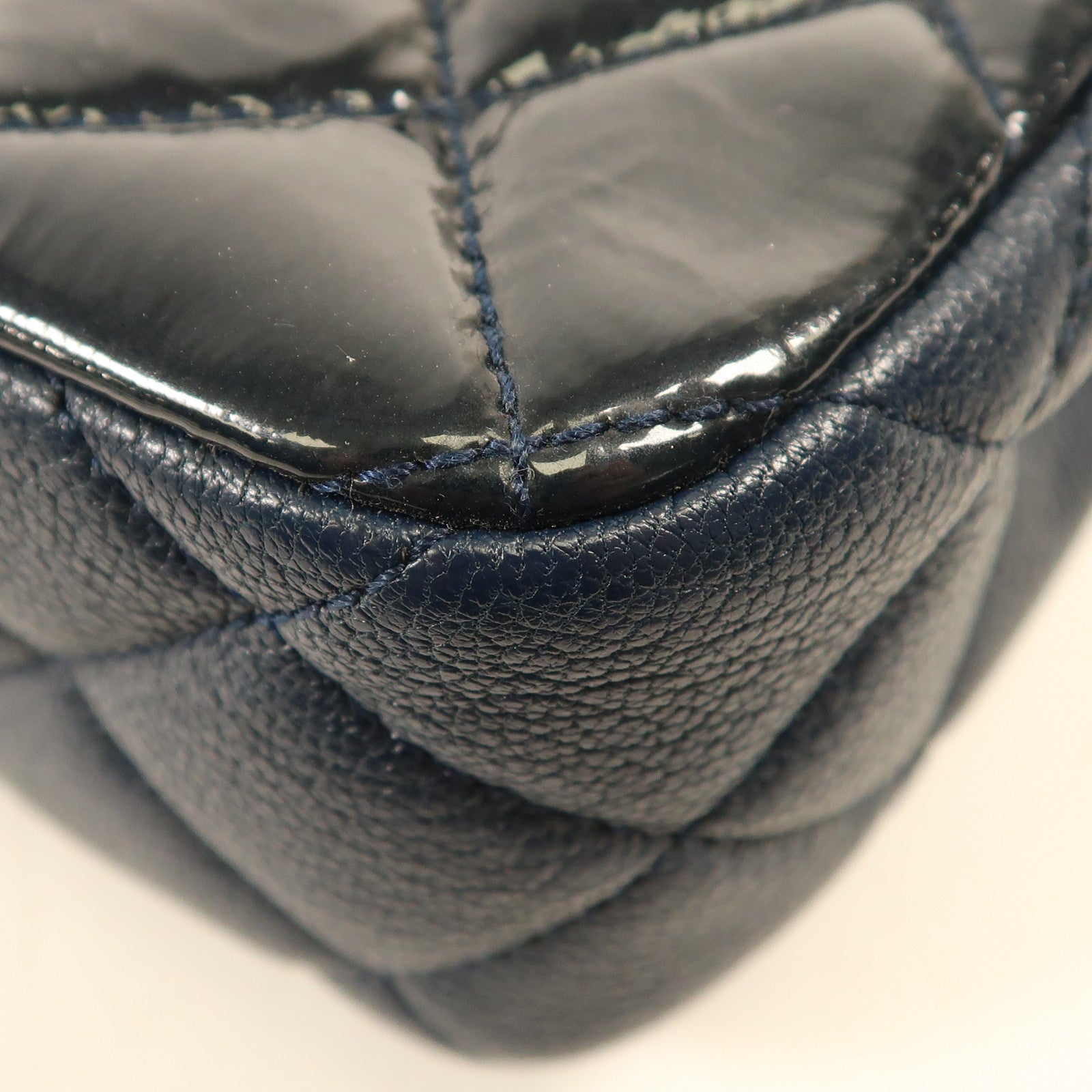 CHANEL 漆皮皮革Chain Shoulder鏈帶肩背袋