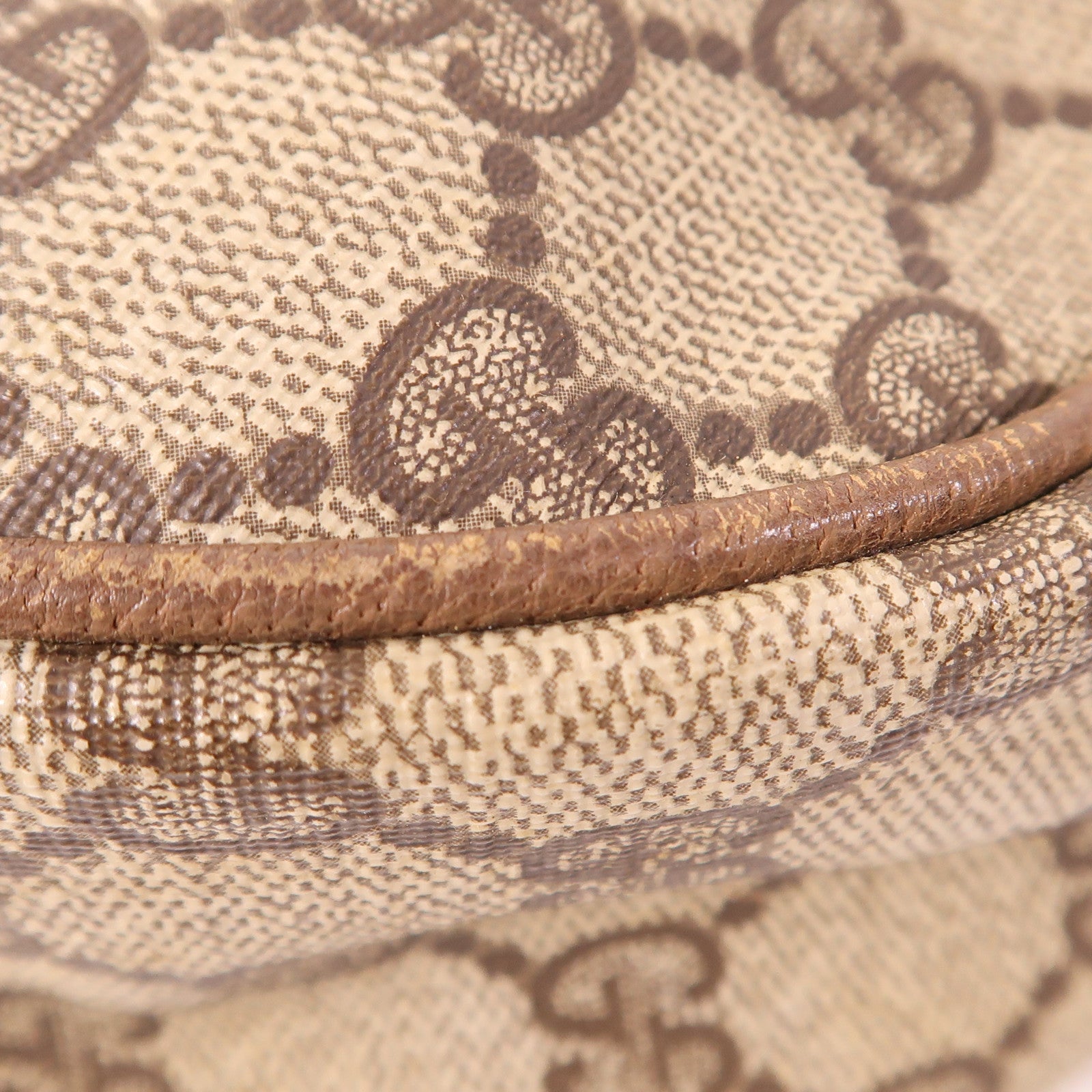 GUCCI GG GHW Vintage Shoulder Bag 01-37-4001 Coated Canvas Brown