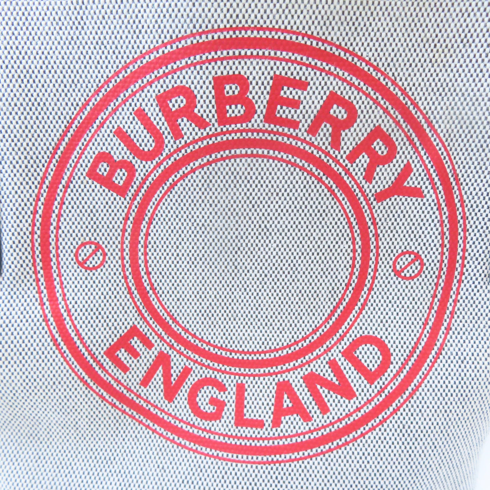 BURBERRY 帆布Bucket Bag金扣手挽肩背兩用袋白色/黑色