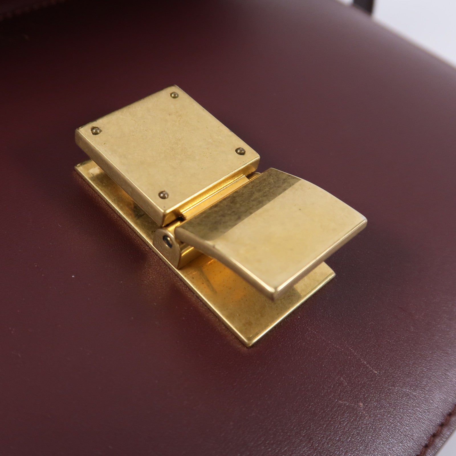 CELINE 牛皮皮革Classic Box Medium肩背袋