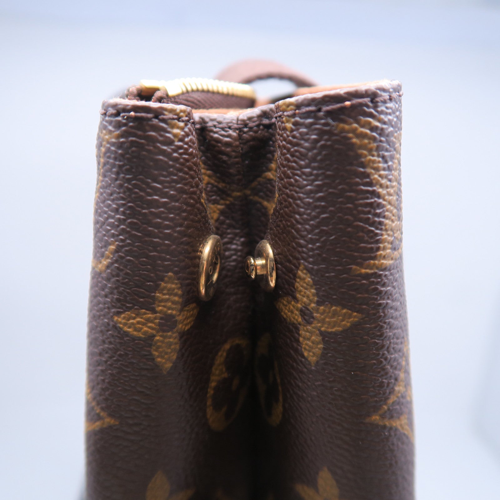 LOUIS VUITTON Monogram Cabas Beaubourg金扣肩背袋啡色
